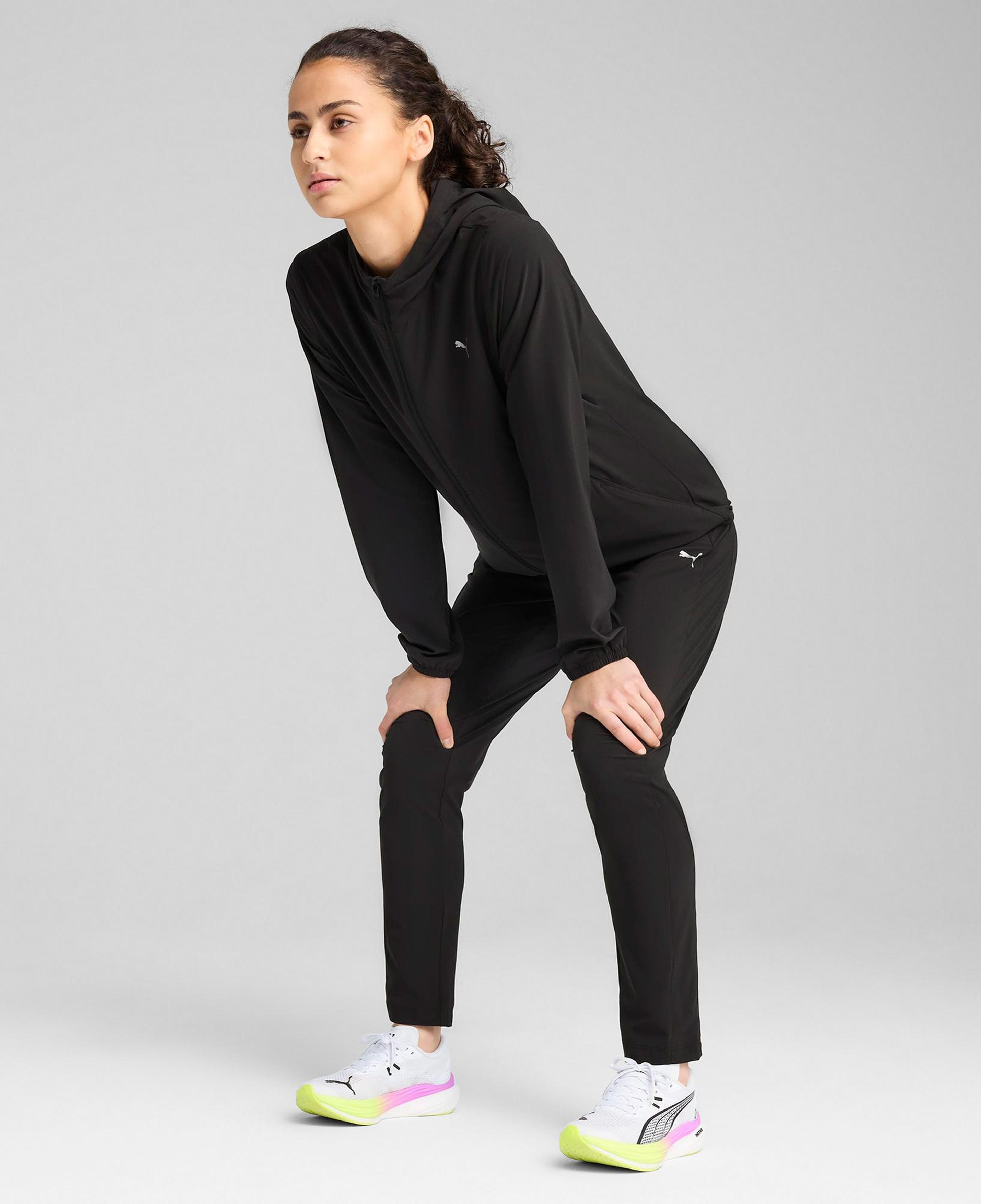 Puma Run Velocity Woven Kadın Siyah Yağmurluk