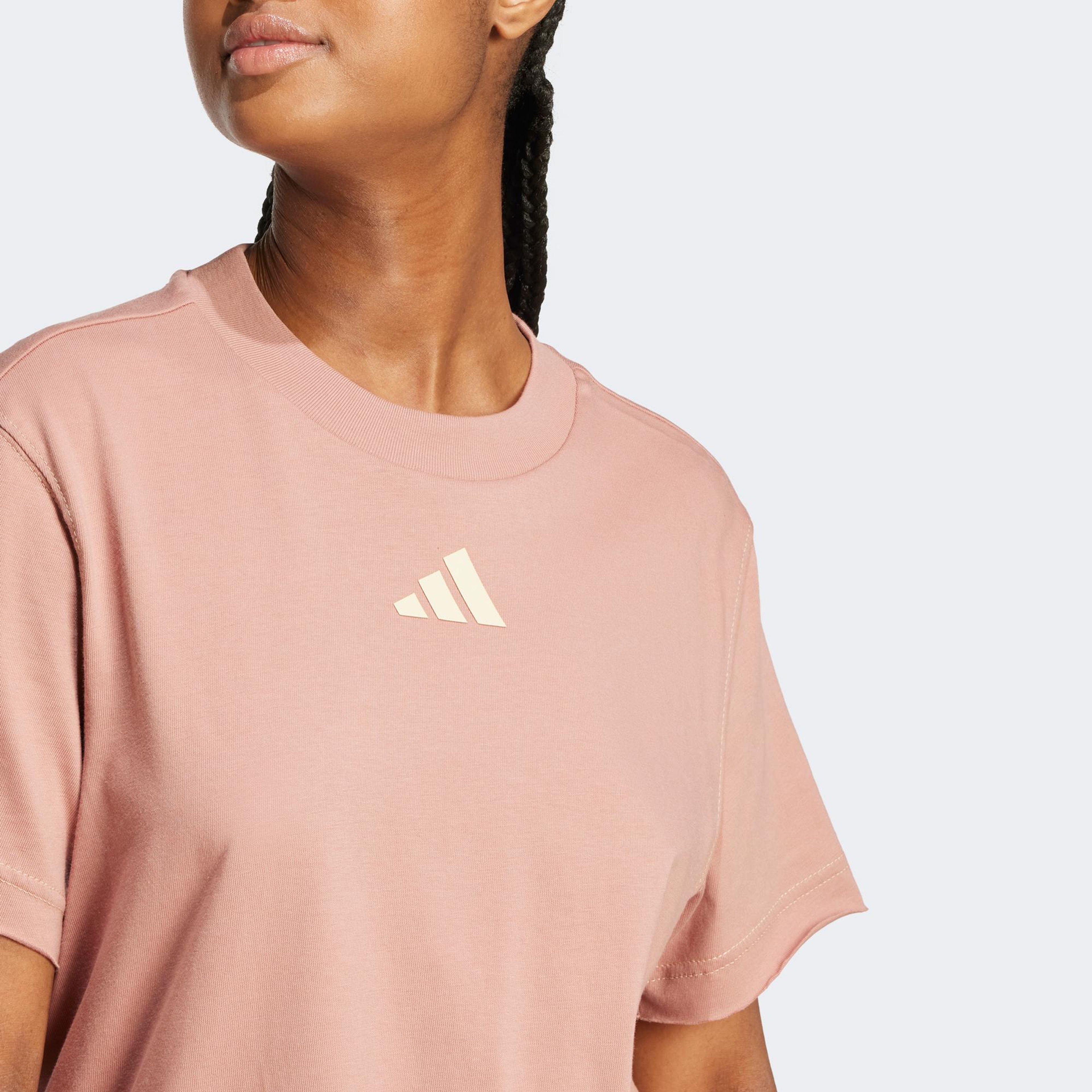adidas All Szn Loose Graphic Kadın Pembe T-Shirt