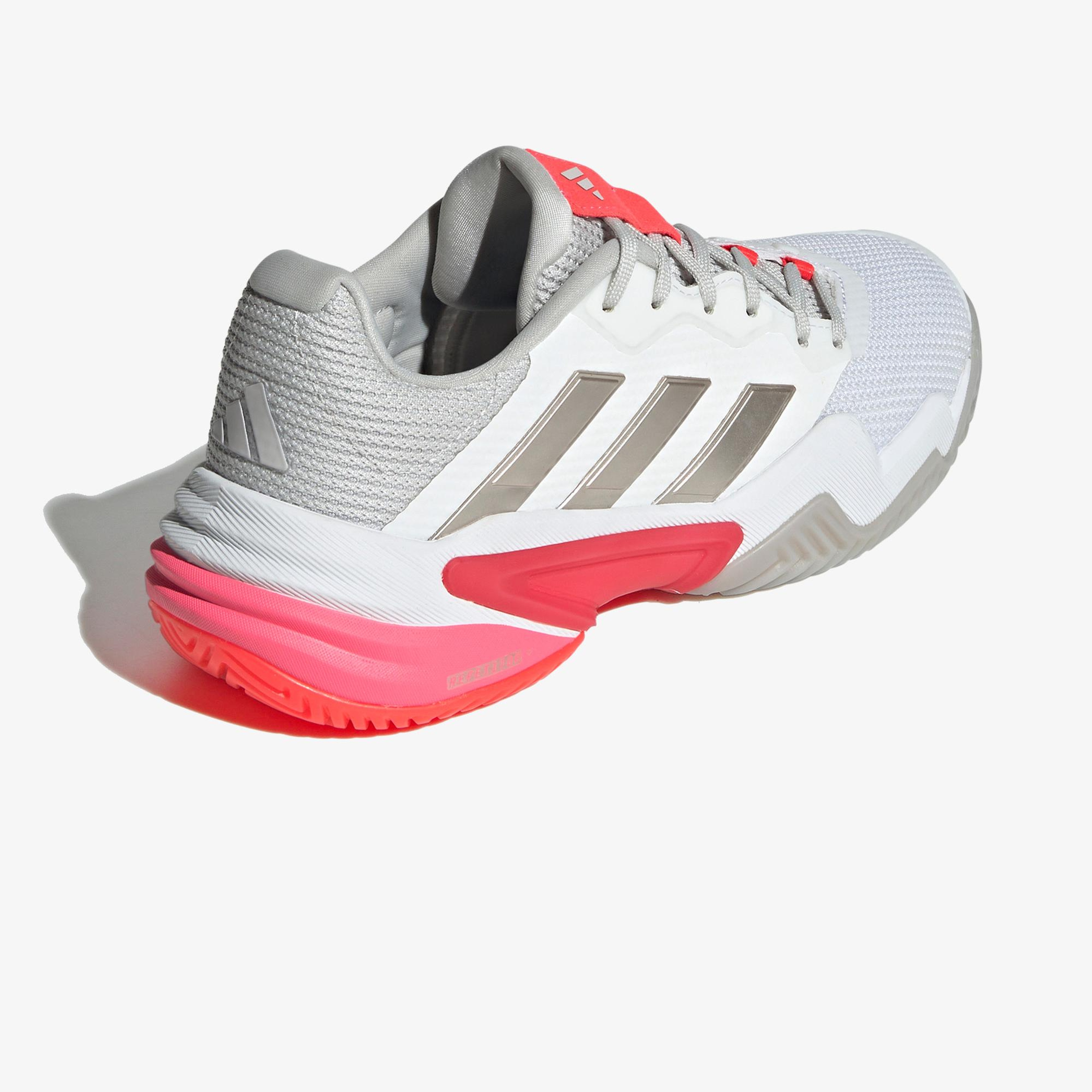 adidas Barricade 13 Kadın Beyaz Tenis Ayakkabısı