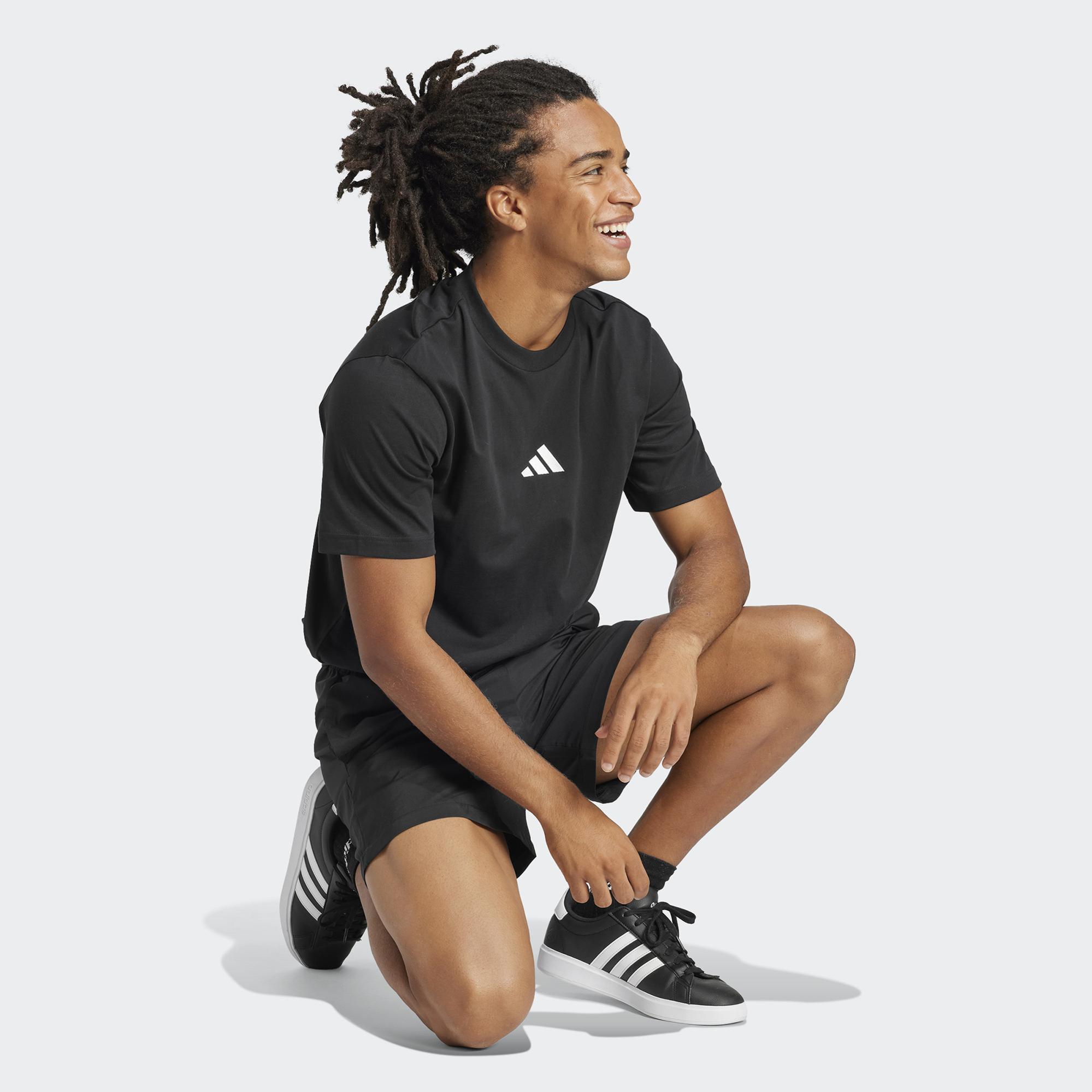 adidas Essentials Small Logo Single Erkek Siyah T-Shirt