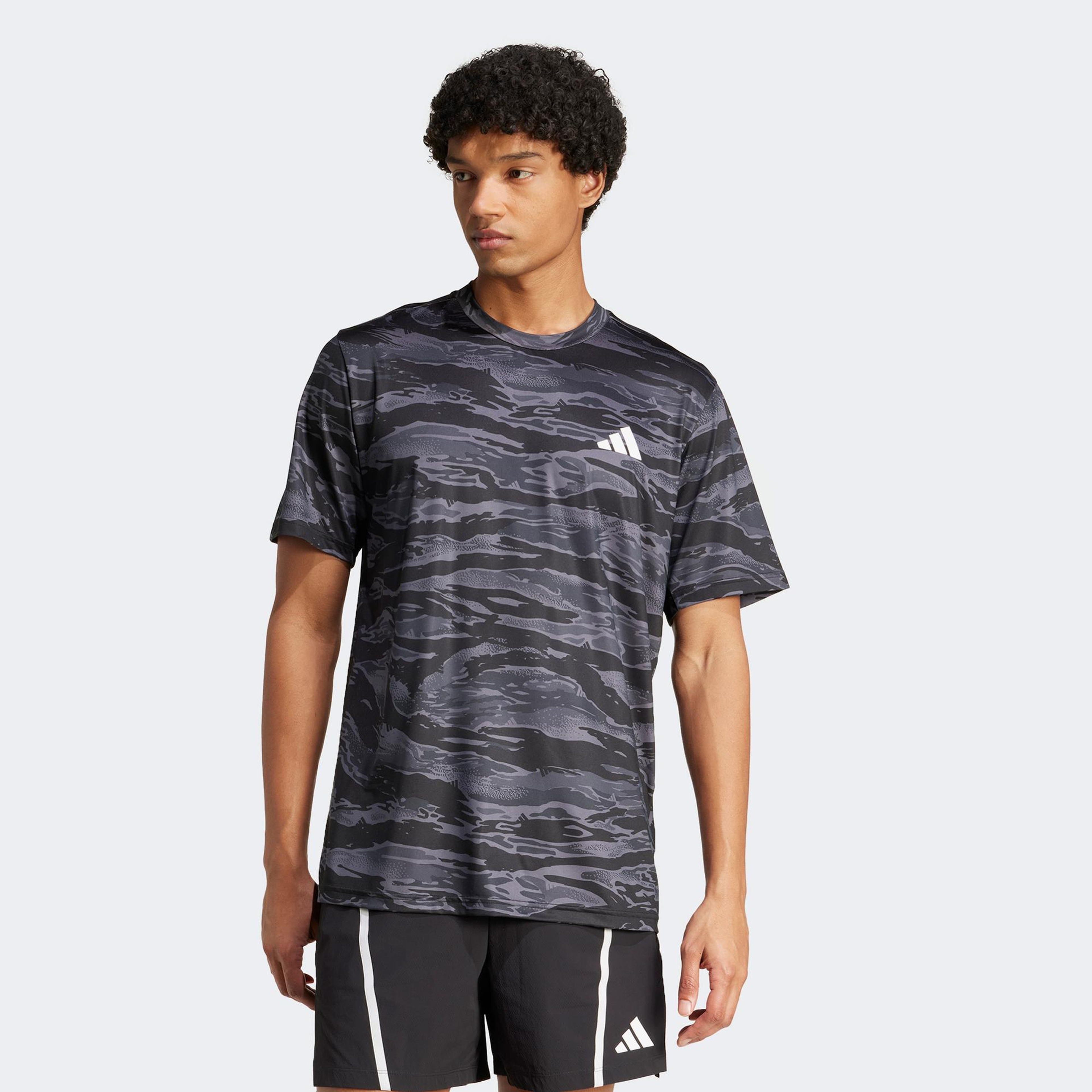 adidas Train Essentials Camo Aop Erkek Siyah Antrenman T-Shirt