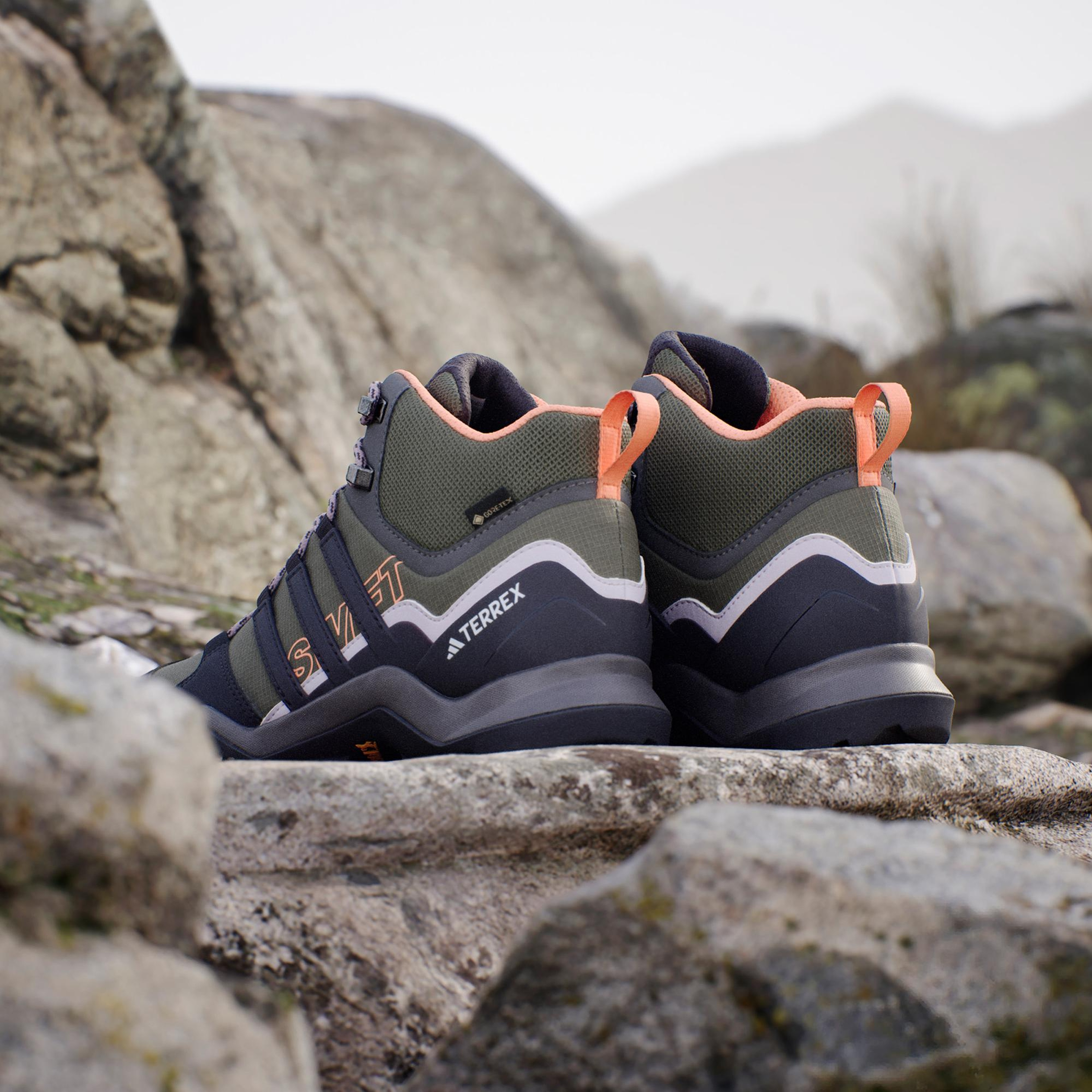 adidas Terrex Swift R2 Mid Kadın Yeşil Outdoor Ayakkabı