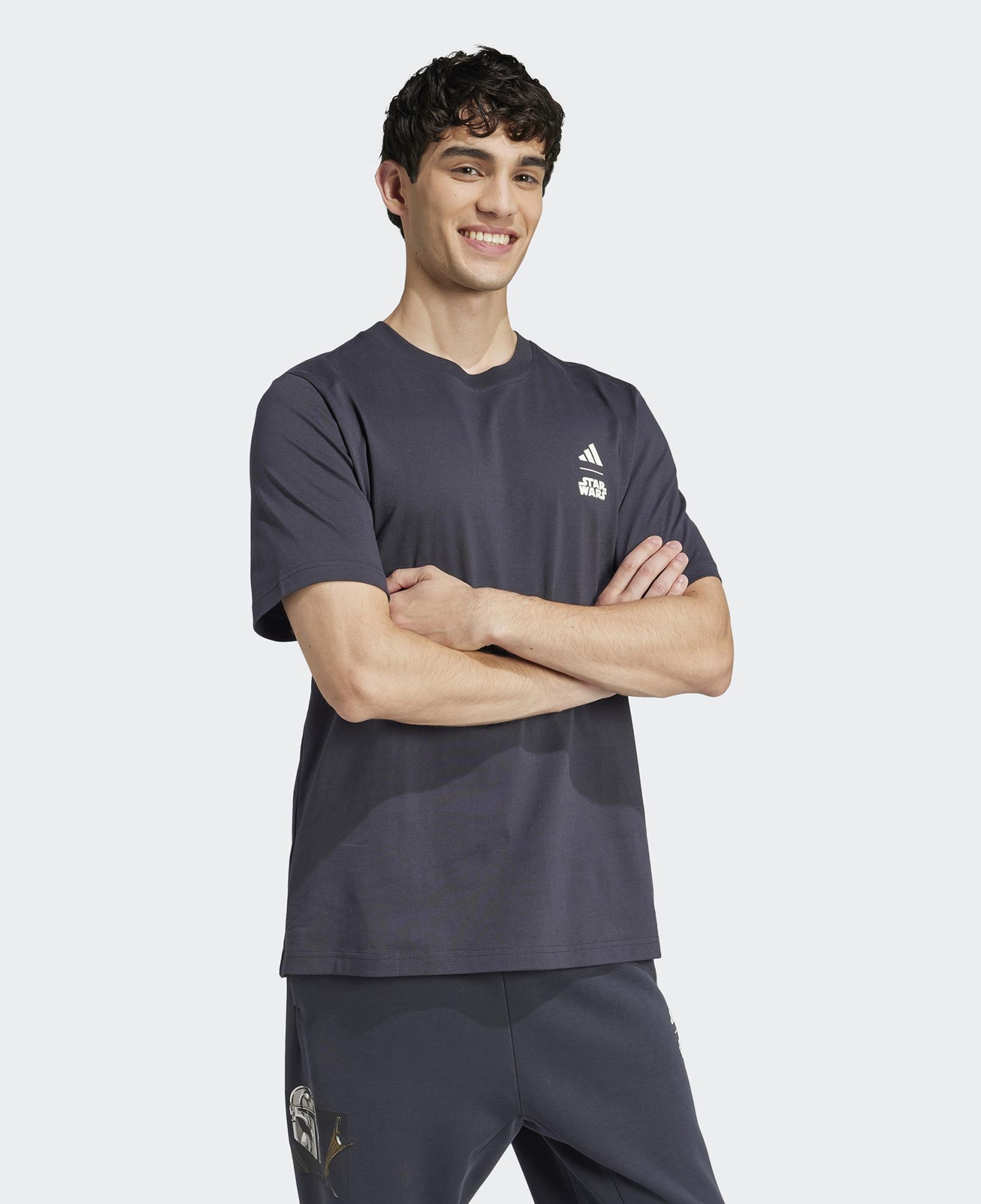 adidas X Star Wars The Mandalorian Regular Fit Back Graphic Erkek Gri T-Shirt