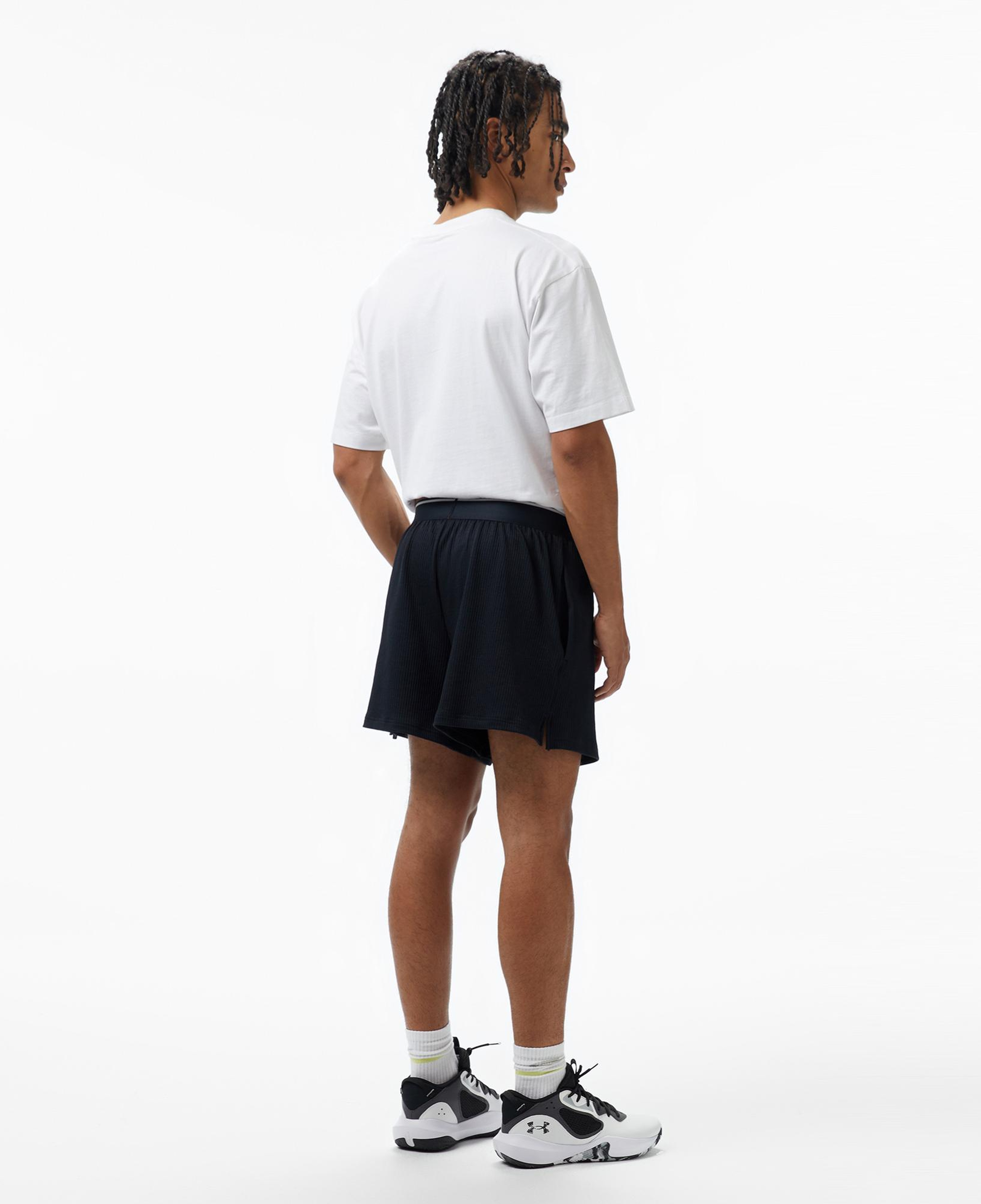 Under Armour Meridian Rib Kadın Siyah Antrenman Şortu