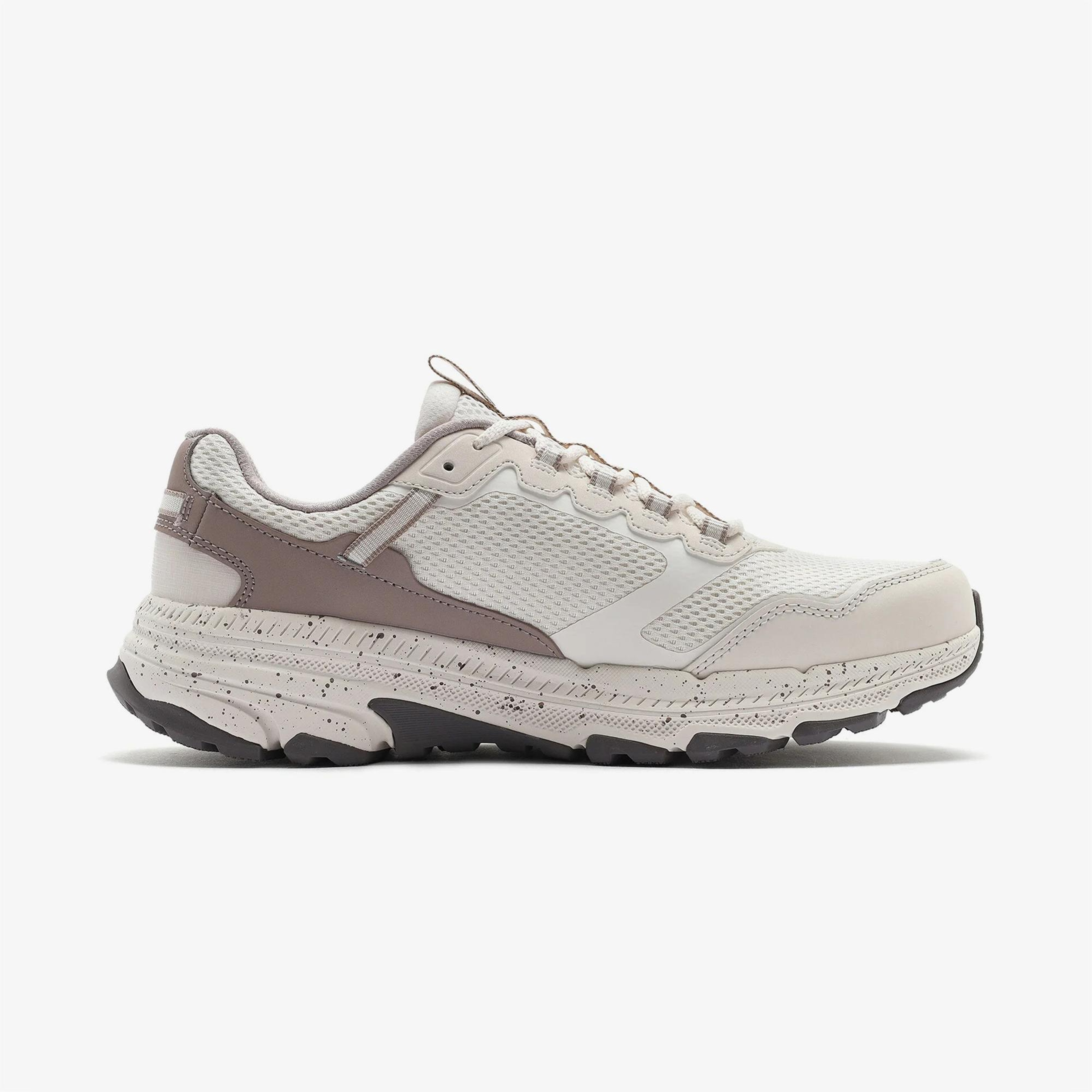 Skechers Go Run Trail Altitude 2.0 Ravine Kadın Bej Koşu Ayakkabısı