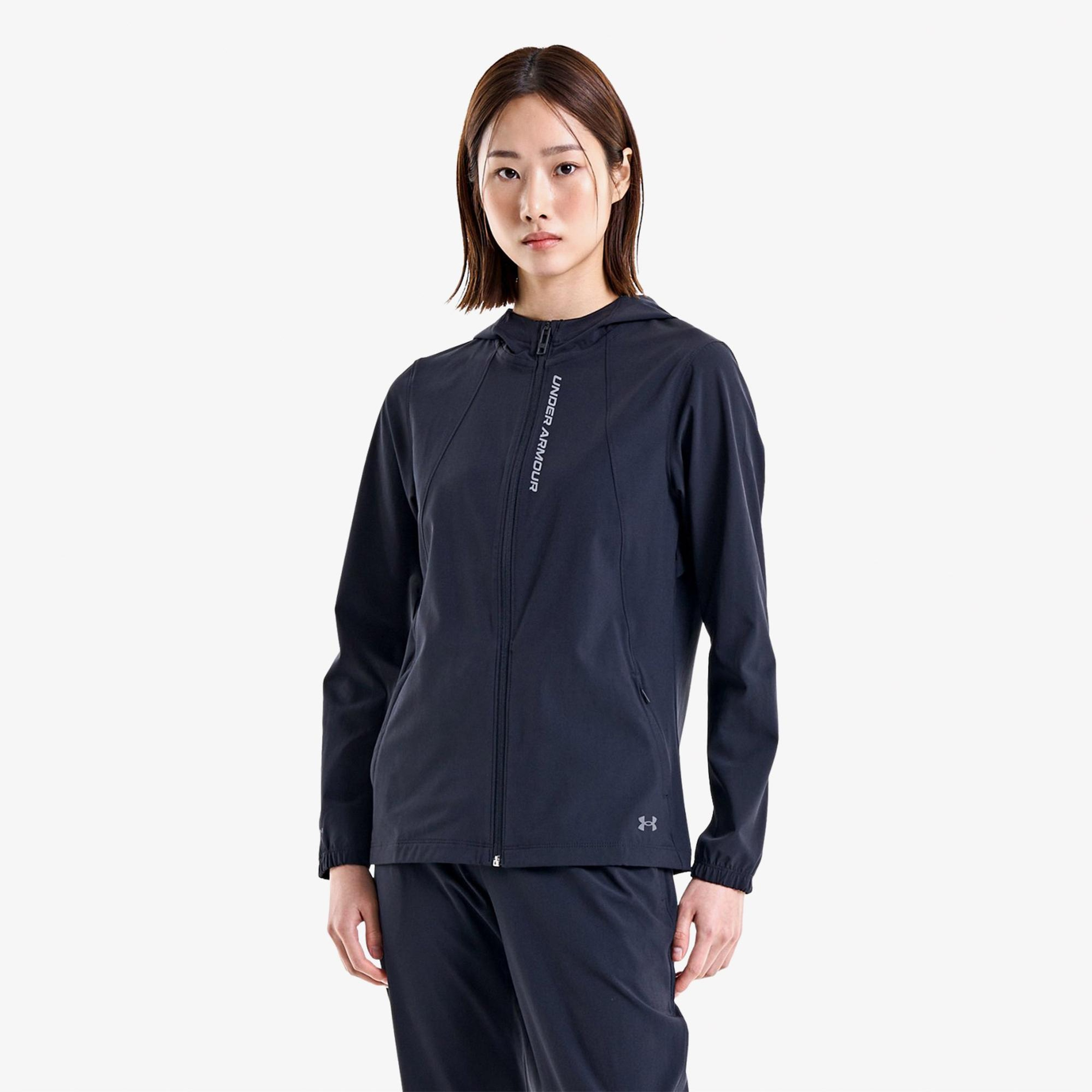 Under Armour Out Run Kadın Siyah Koşu Üstü