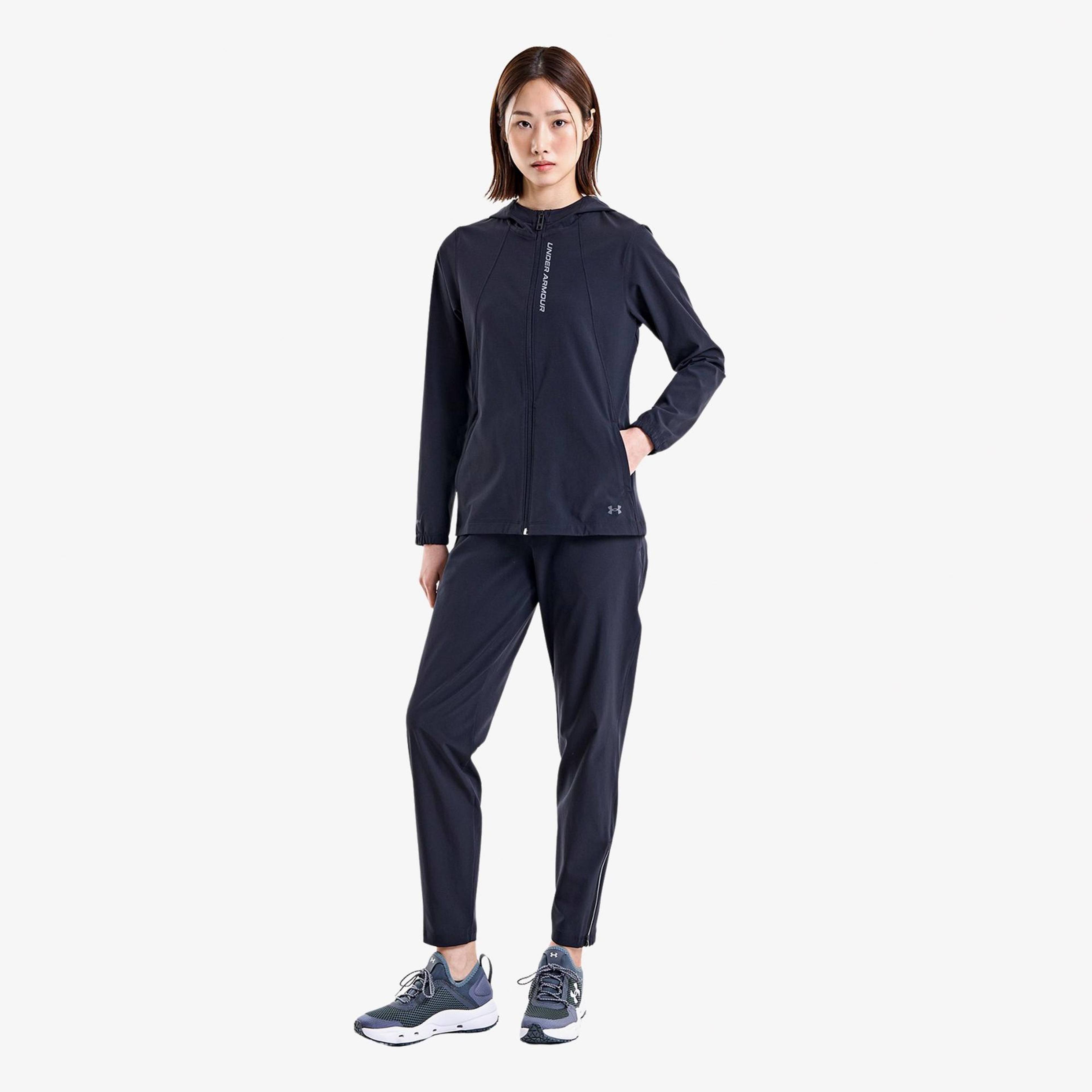 Under Armour Out Run Kadın Siyah Koşu Üstü