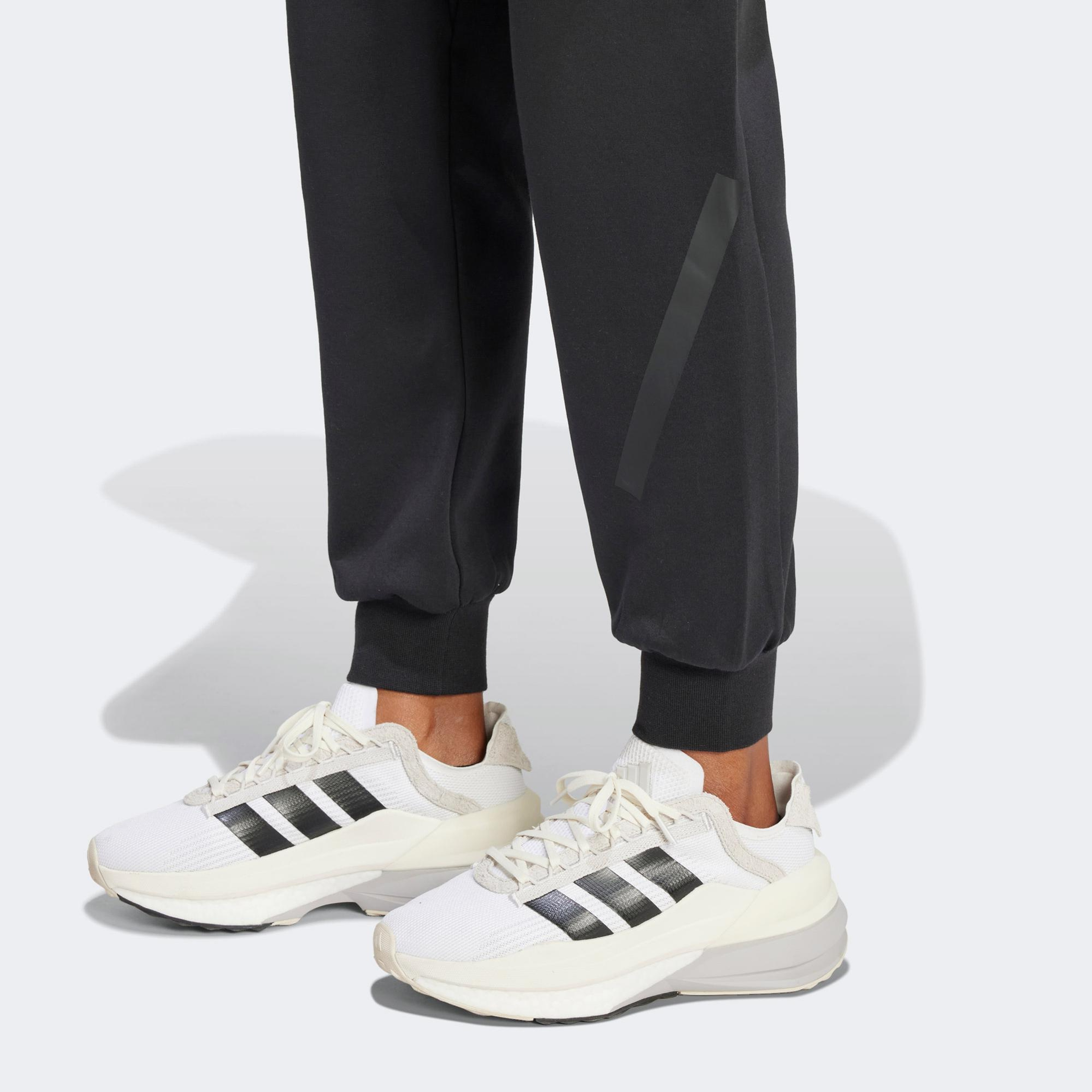 adidas Z.N.E. Kadın Siyah Günlük Eşofman Altı