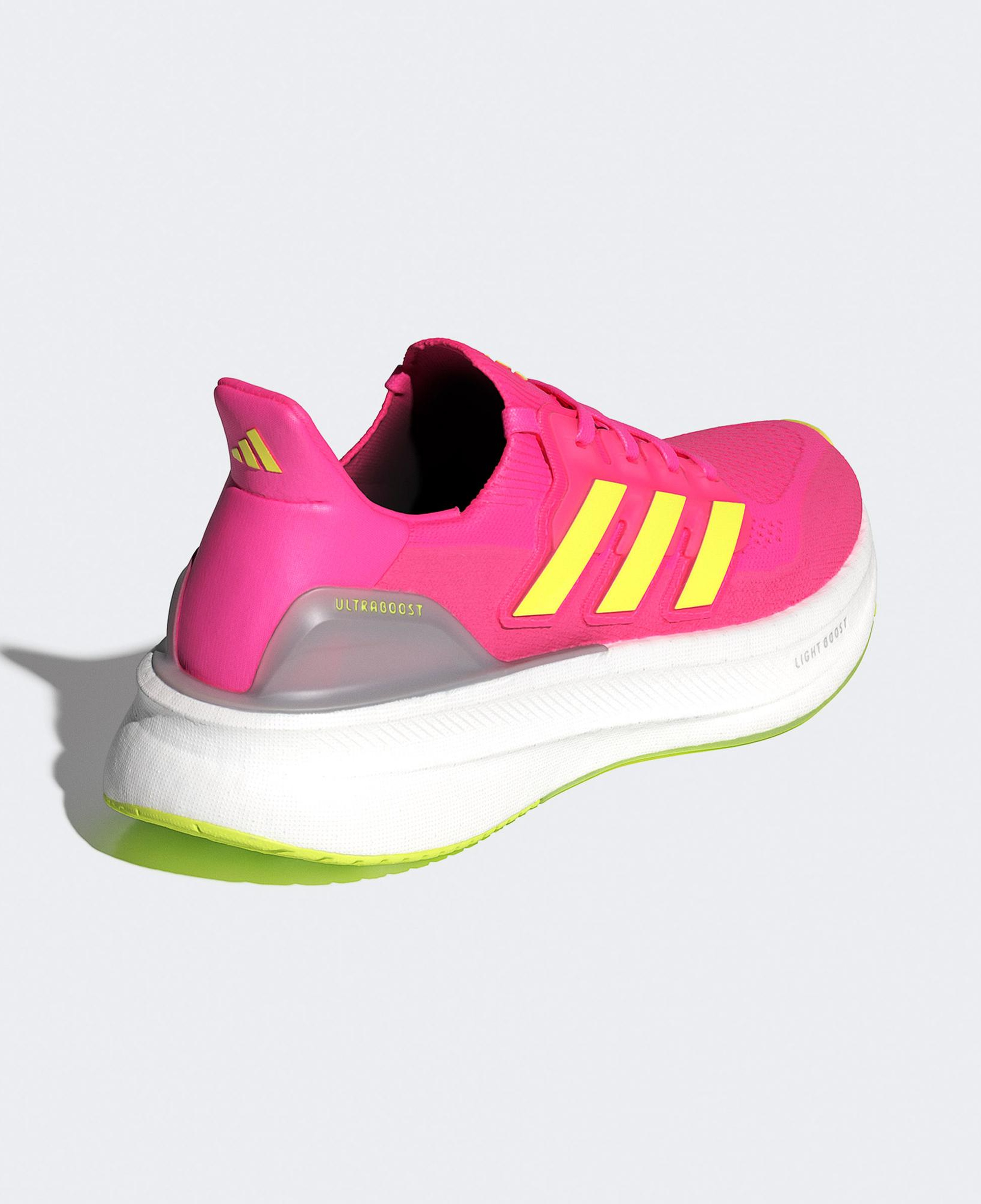 adidas Ultraboost 5 Kadın Pembe Koşu Ayakkabısı