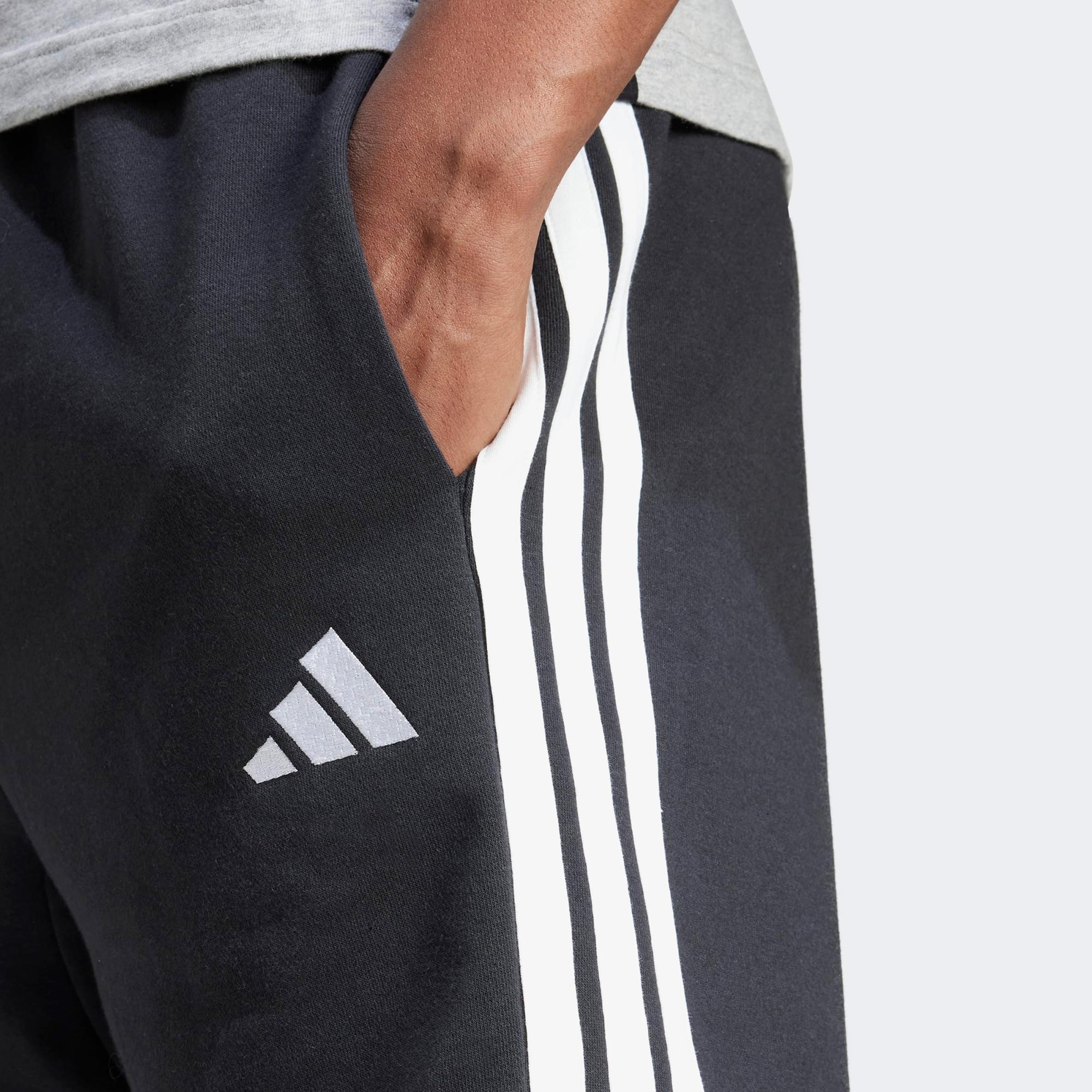 adidas Essential 3 Stripes French Terry Erkek Siyah Şort