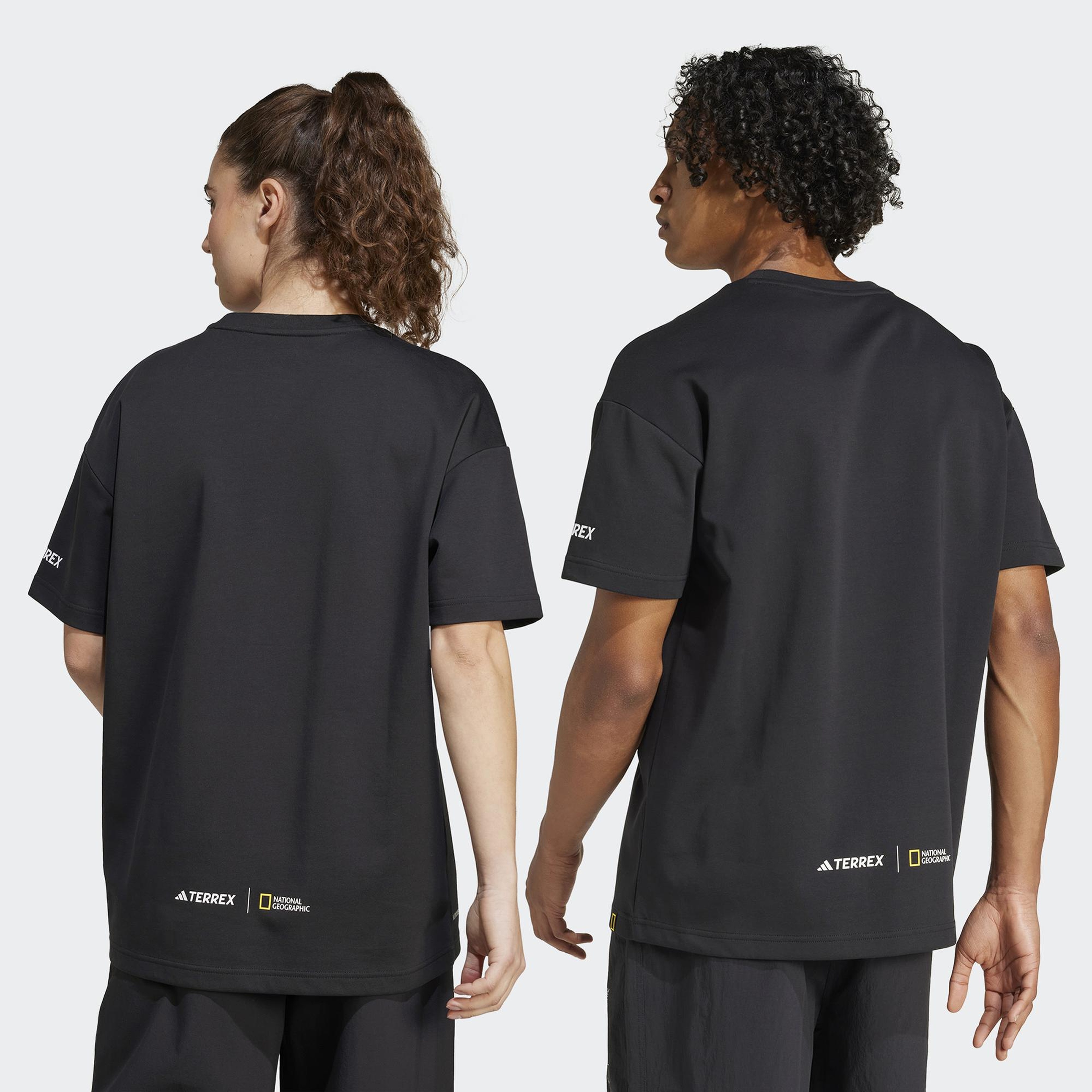 adidas Nat Geo Aeroready Graphic Erkek Siyah T-Shirt