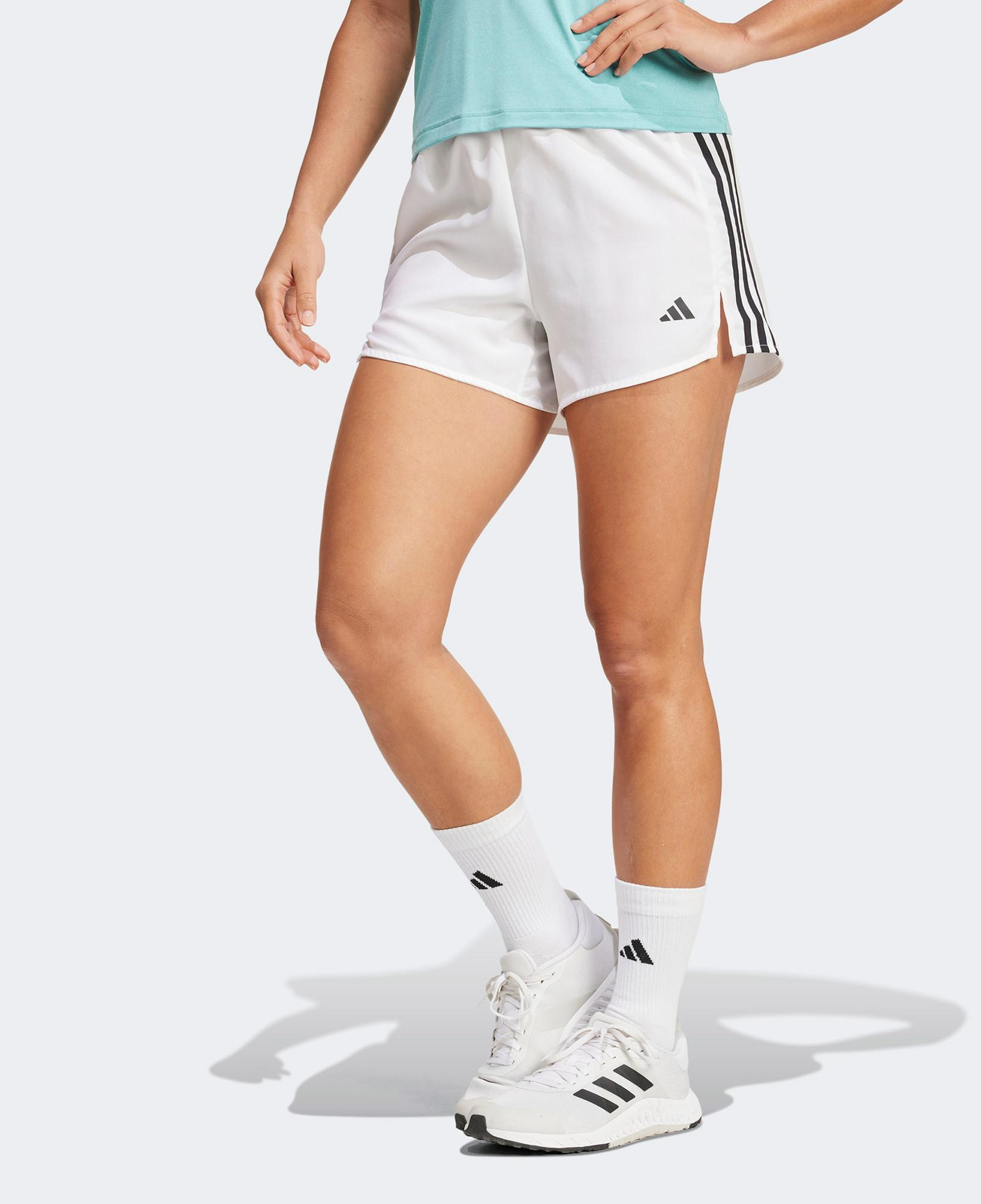 adidas 3 Stripes High Rise Kadın Beyaz Antrenman Şort