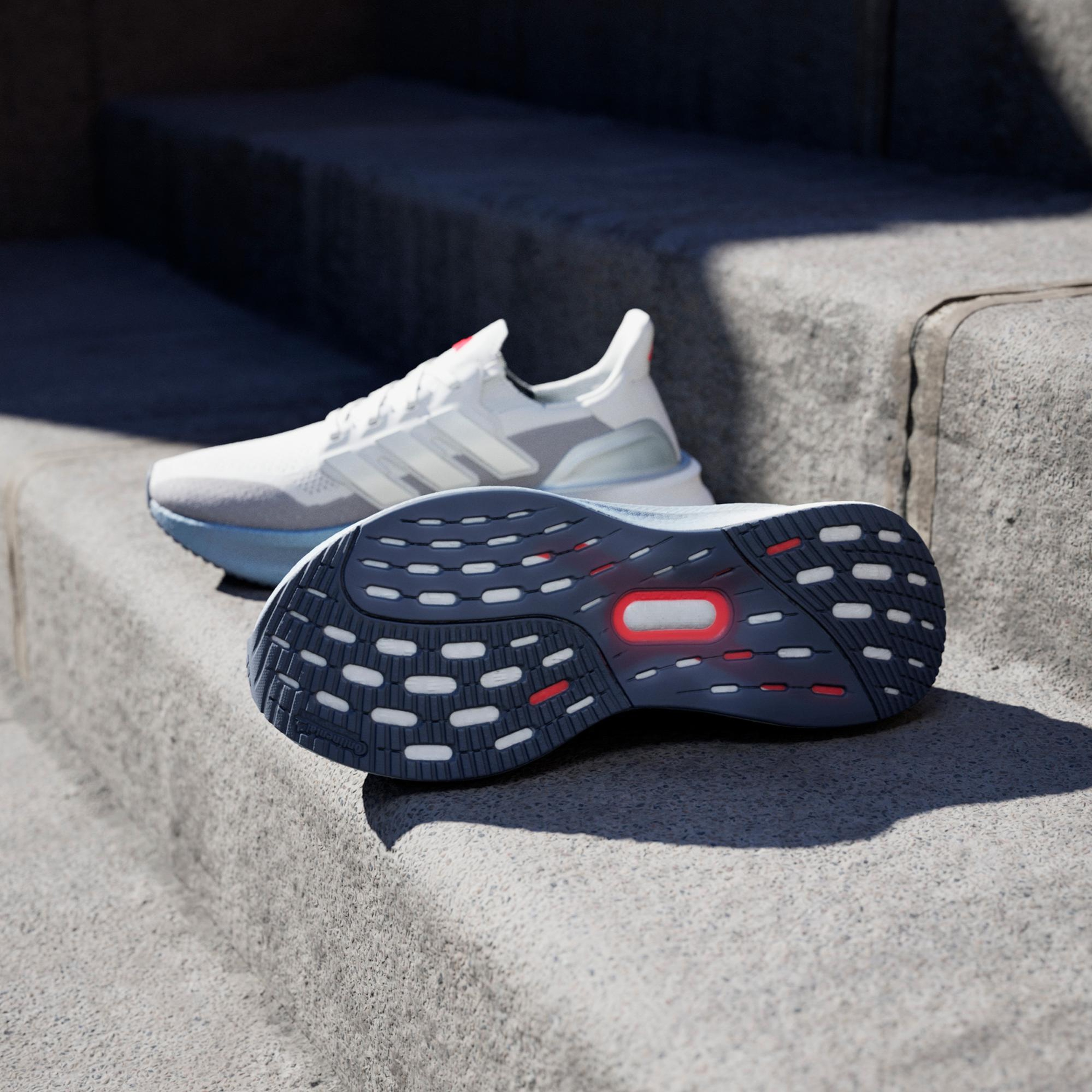 adidas Ultraboost 5 Erkek Beyaz Koşu Ayakkabısı