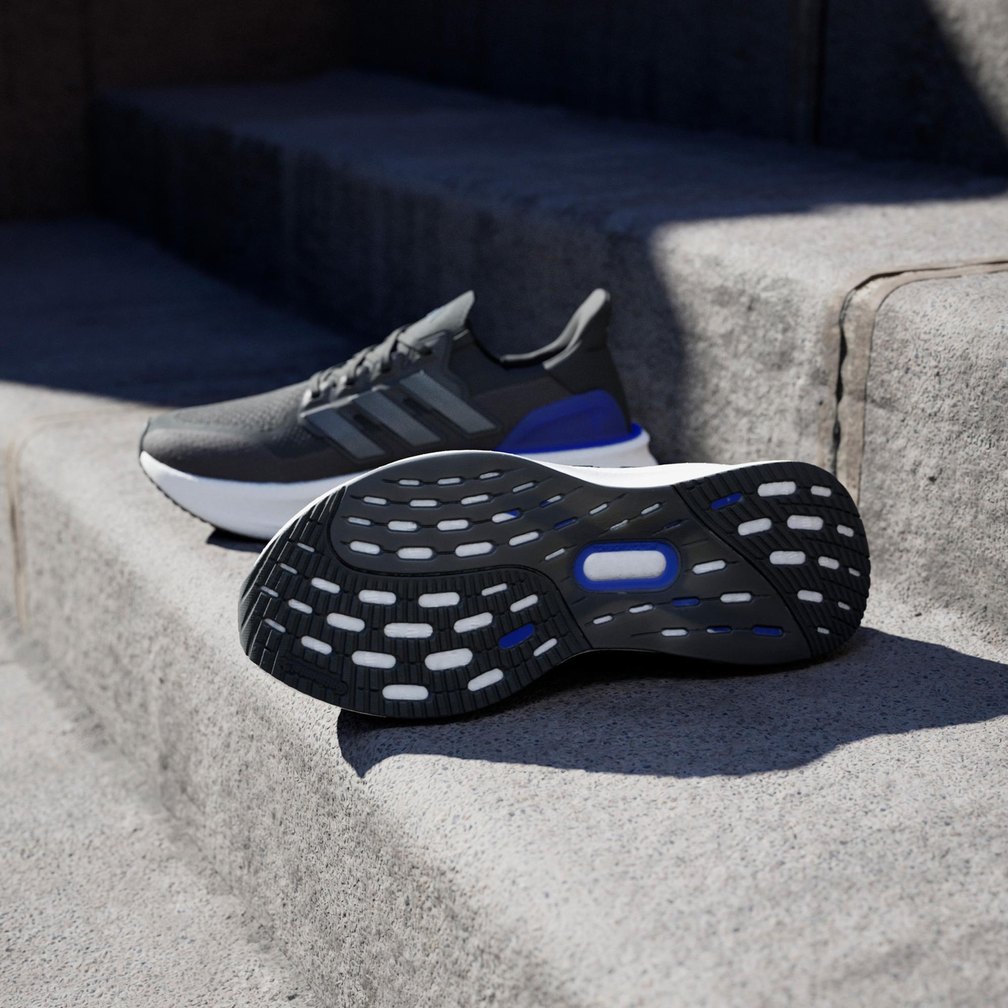 adidas Ultraboost 5 Erkek Siyah Koşu Ayakkabısı