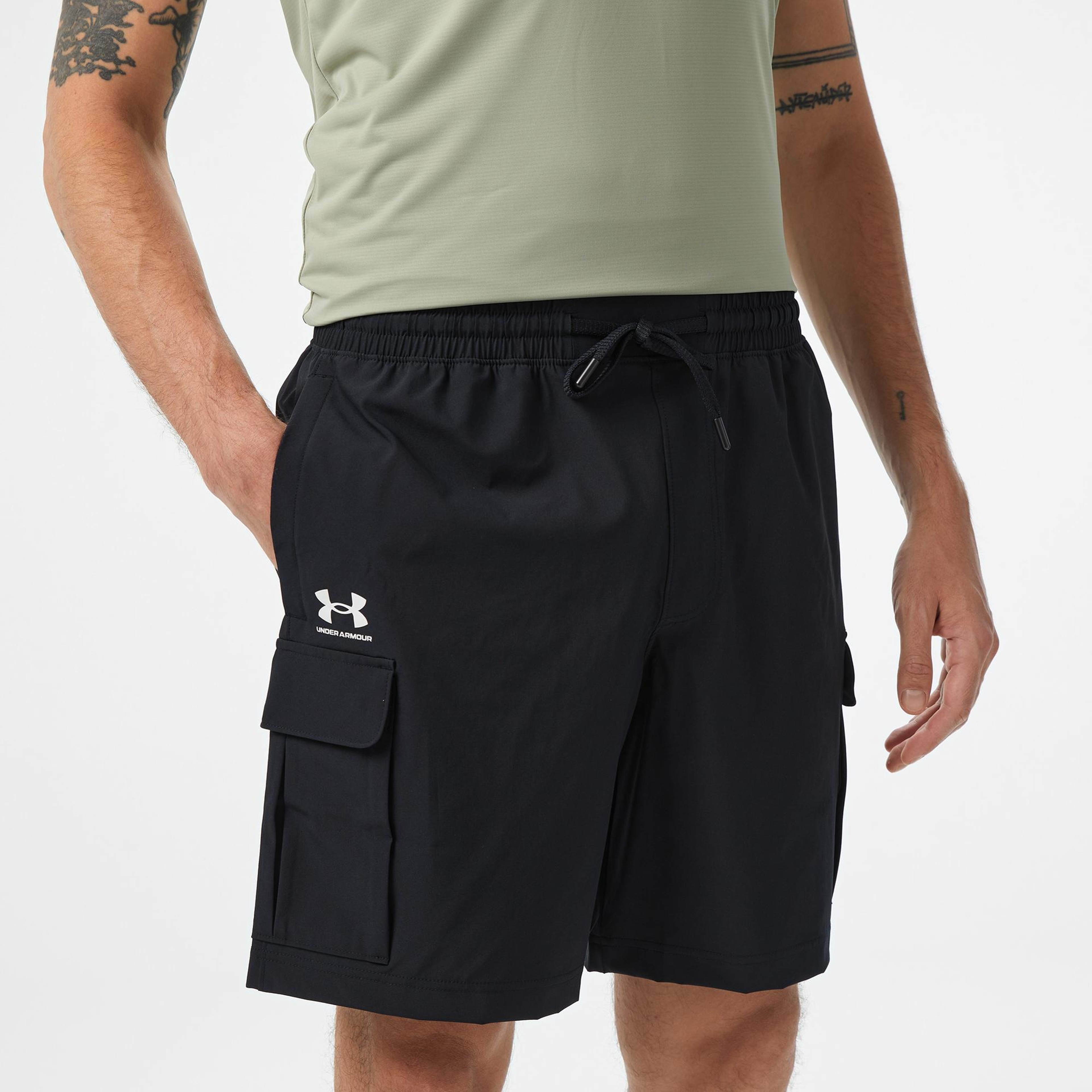 Under Armour Vibe Woven Cargo Erkek Siyah Şort