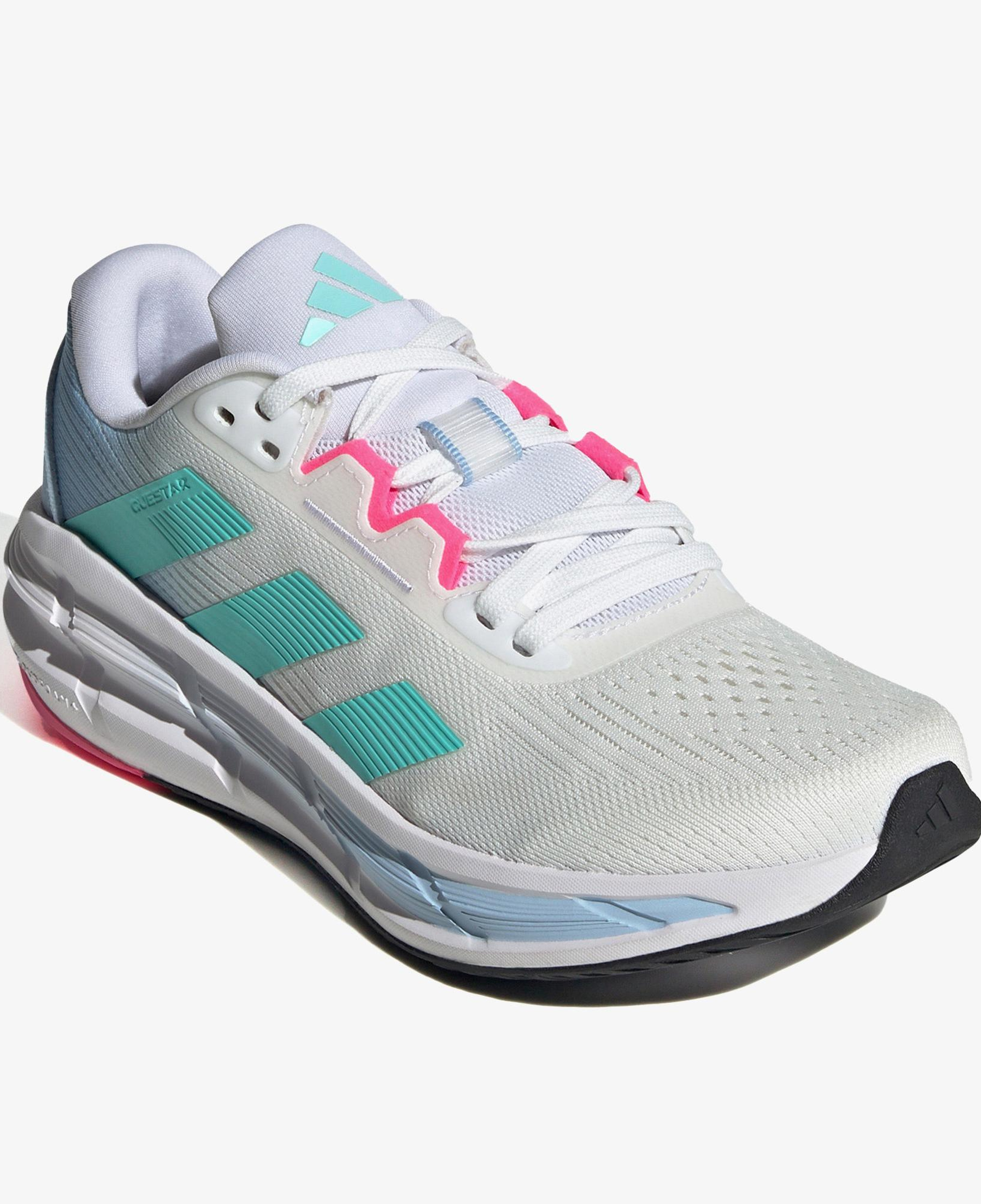 adidas Questar 3 Kadın Beyaz Koşu Ayakkabısı