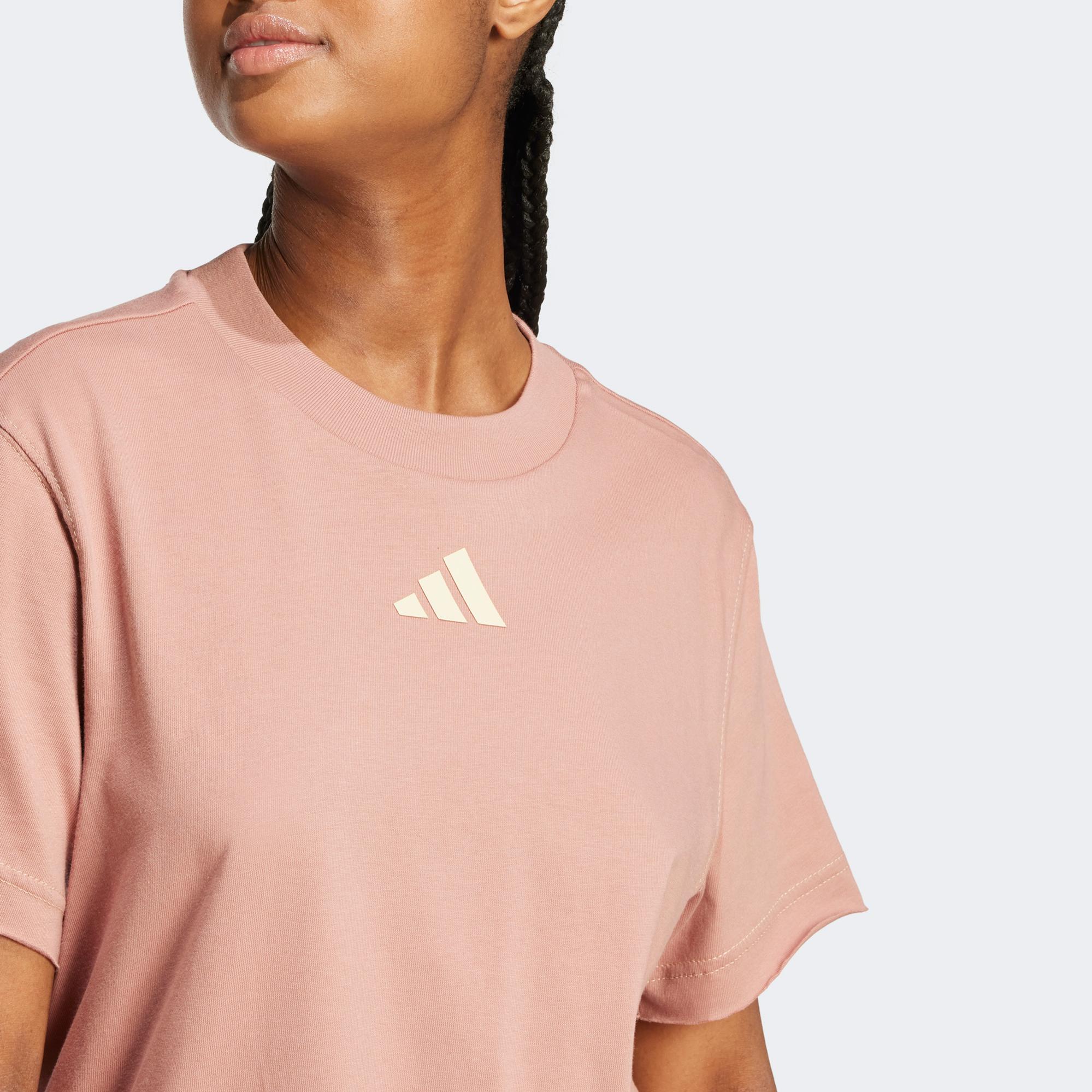 adidas All Szn Loose Graphic Kadın Pembe T-Shirt