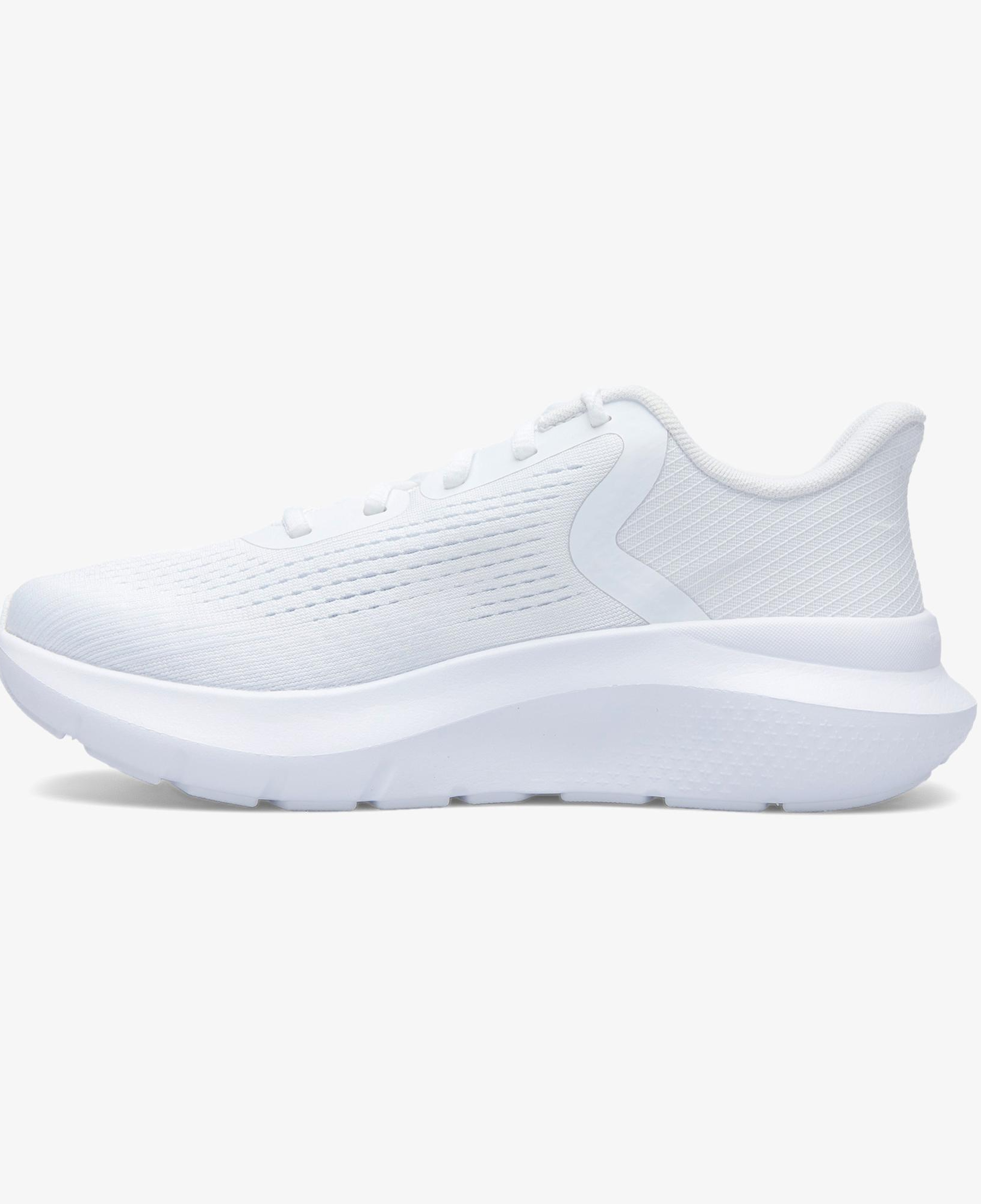 Under Armour Charged Rogue 5 Kadın Beyaz Koşu Ayakkabısı