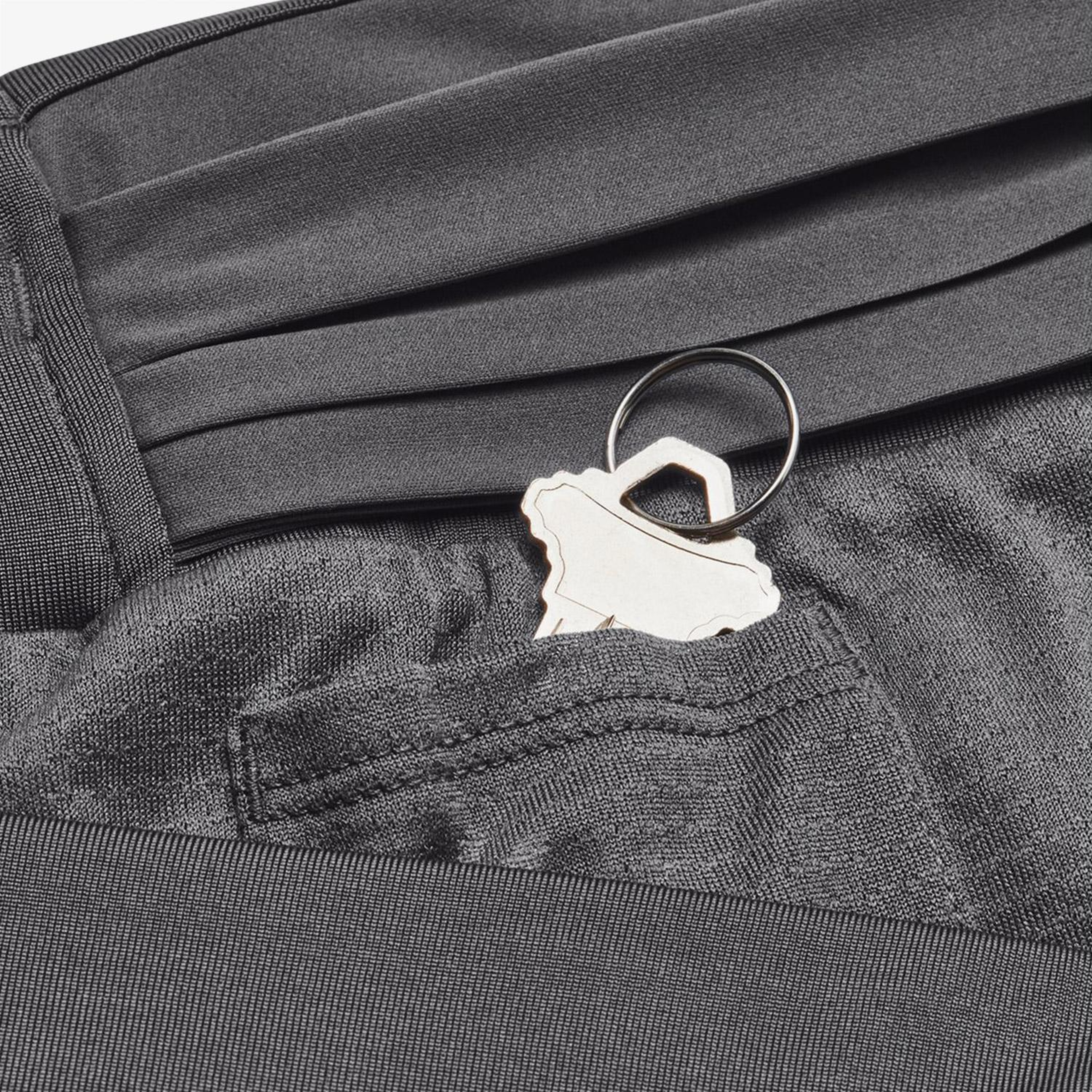 Under Armour Launch Pro Erkek Gri Koşu Şortu