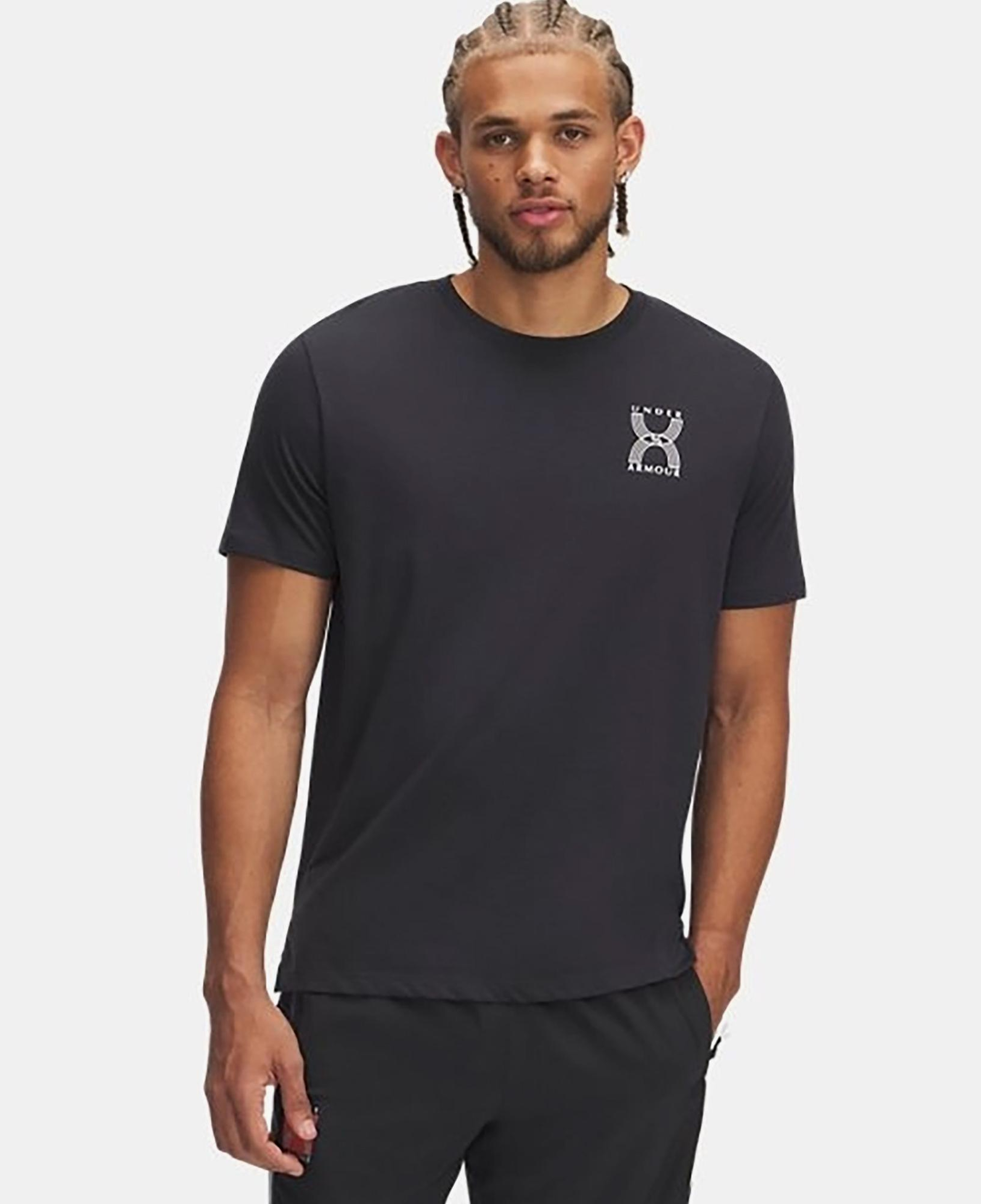 Under Armour Run 96 Sleeve Erkek Gri Koşu T-Shirt