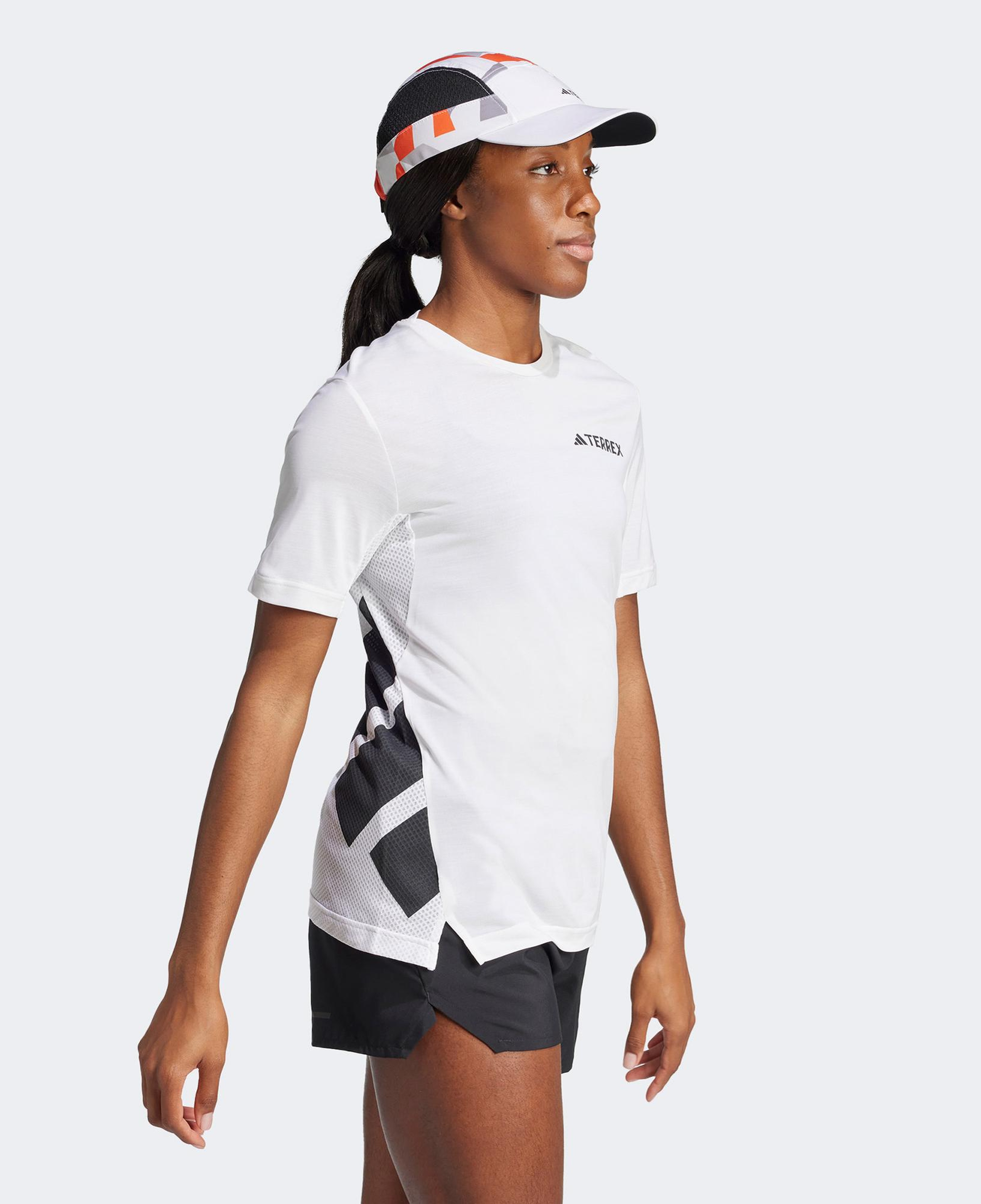 adidas Terrex Xperior Climacool+ Kadın Beyaz Koşu T-Shirt