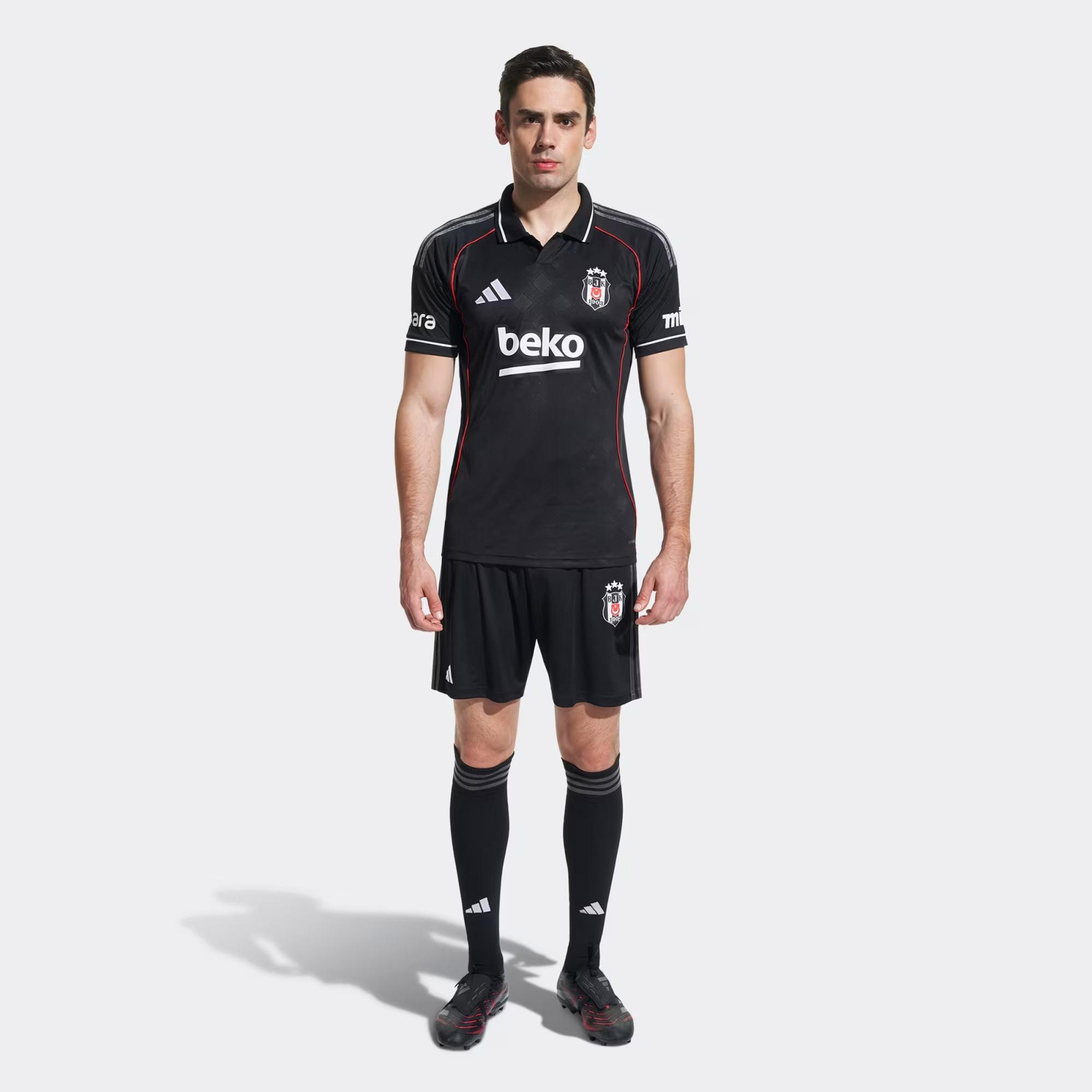 adidas Beşiktaş JK 25/26 Erkek Siyah Deplasman Futbol Şortu