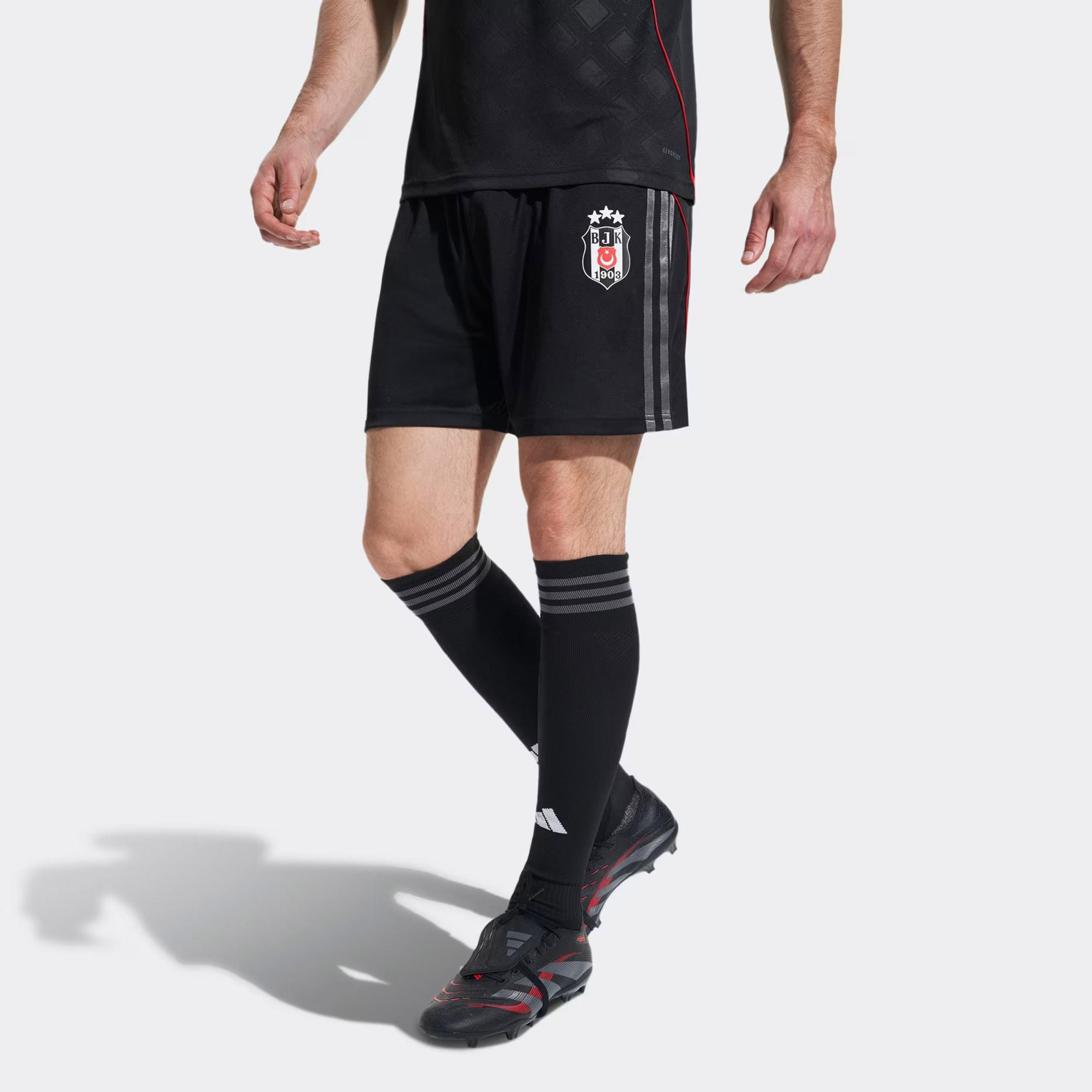 adidas Beşiktaş JK 25/26 Erkek Siyah Deplasman Futbol Şortu