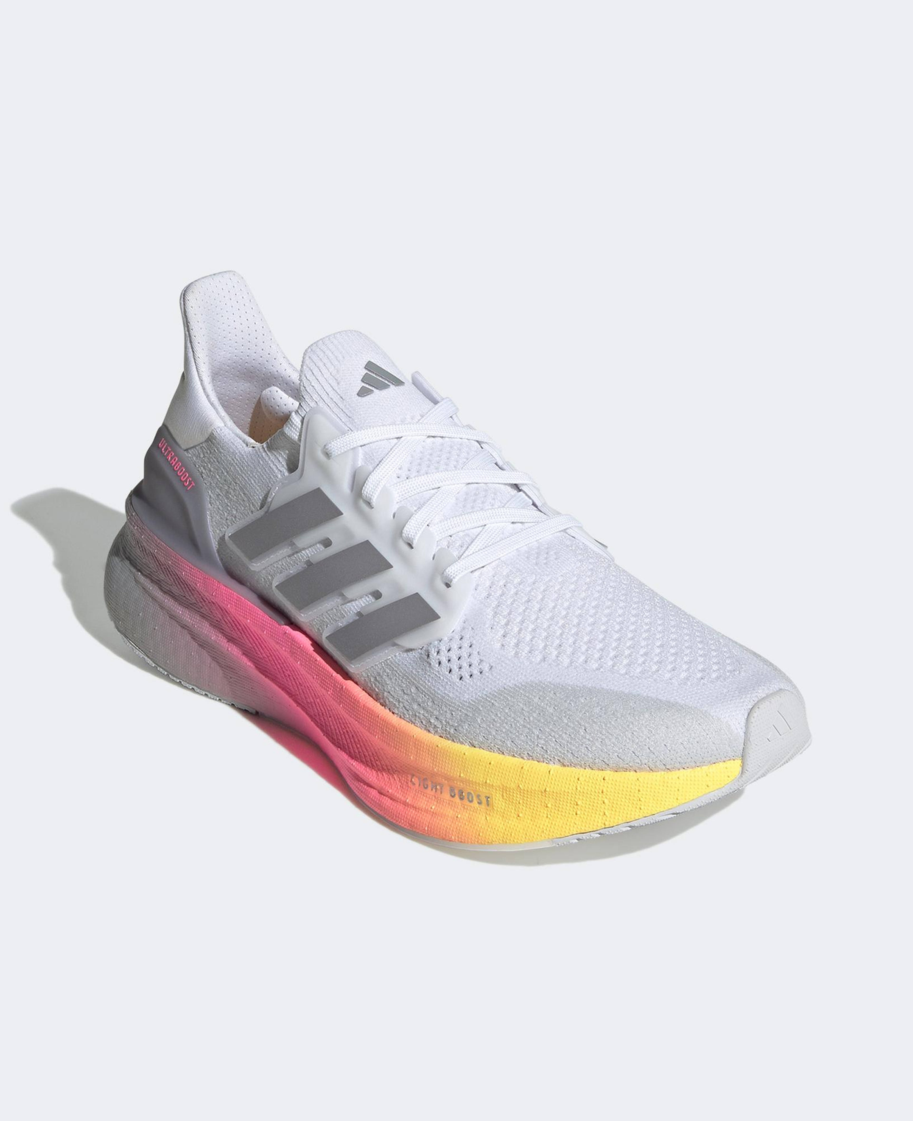 adidas Ultraboost 5 Erkek Beyaz Koşu Ayakkabısı