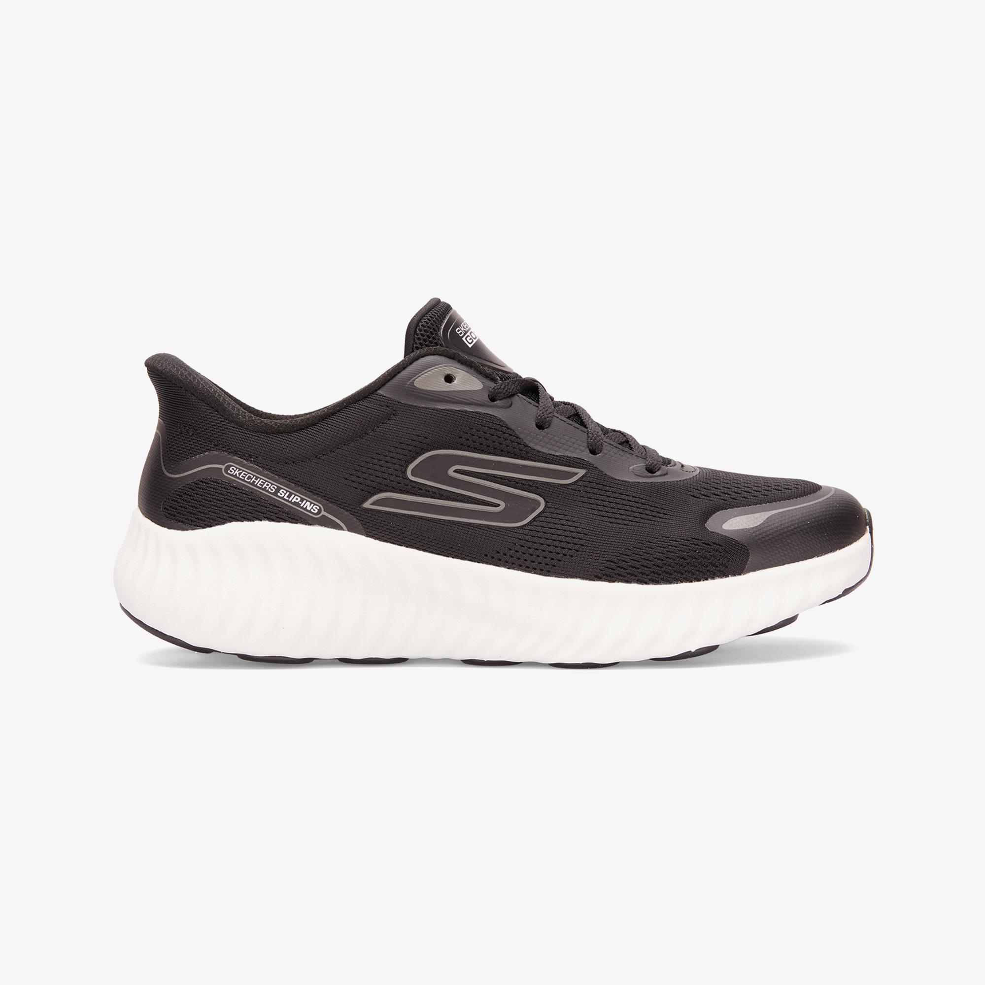 Skechers Go Run Now Kadın Siyah Koşu Ayakkabısı