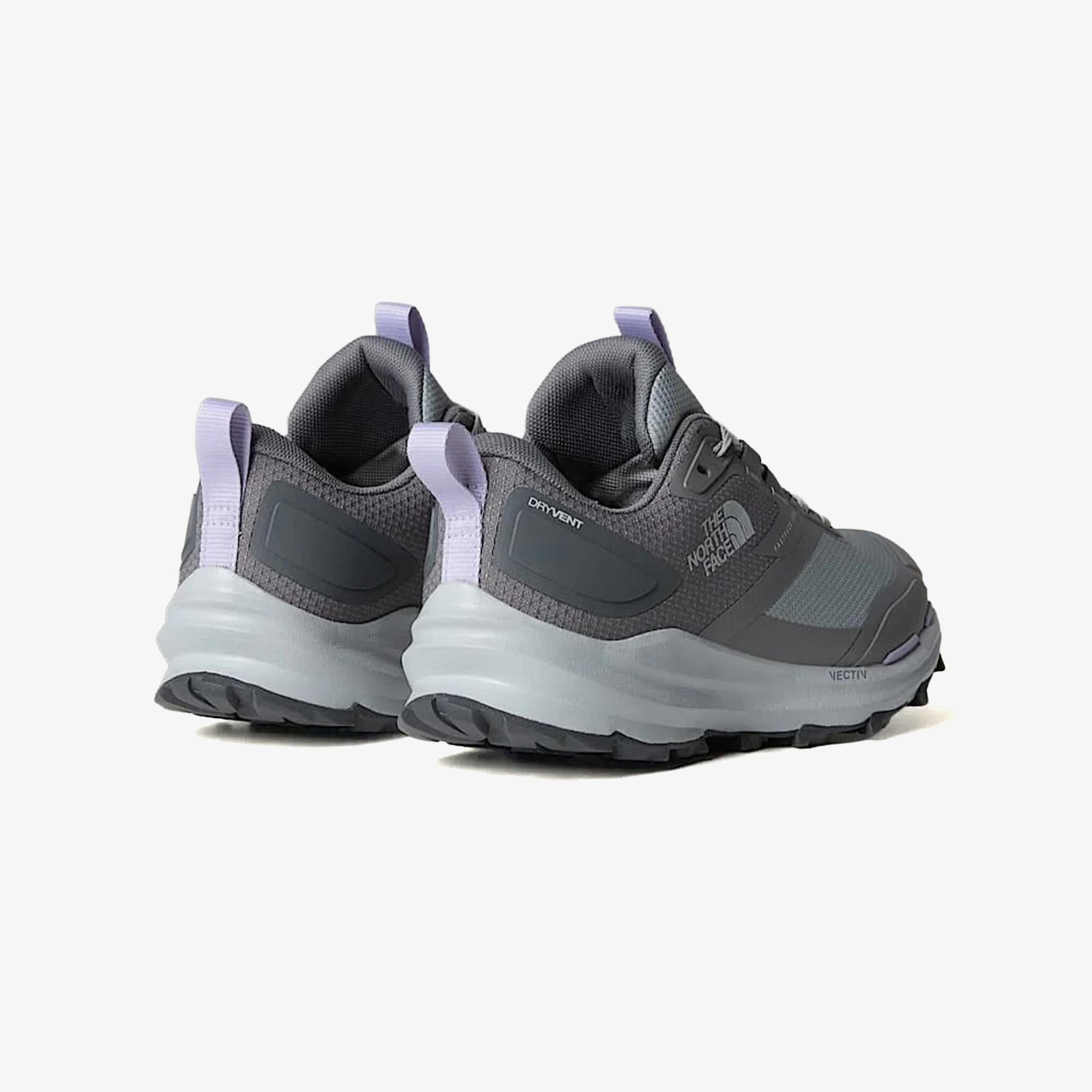 The North Face Vectiv Fastpack Lite Waterproof Kadın Gri Koşu Ayakkabısı