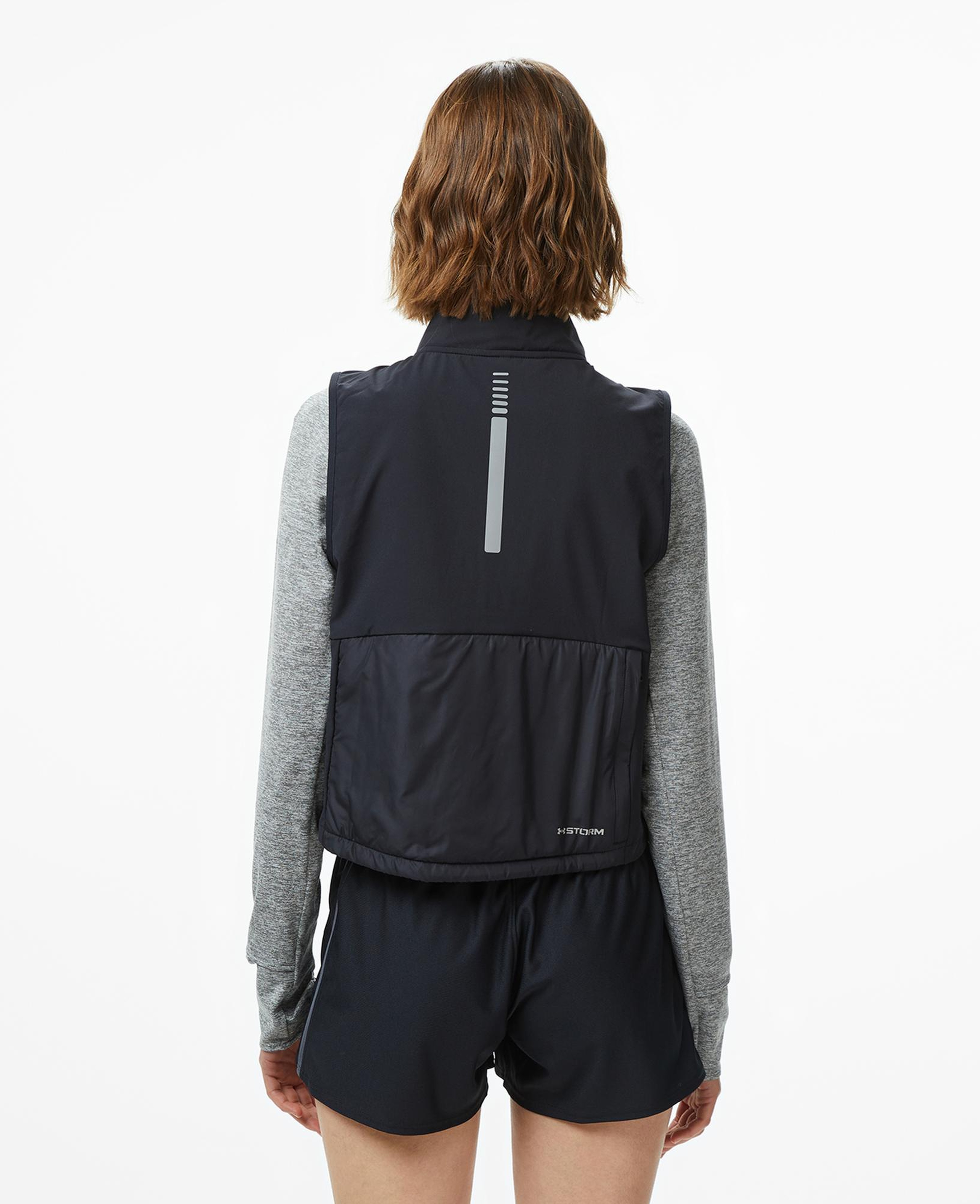 Under Armour Launch Insulated Est Kadın Siyah Koşu Yeleği