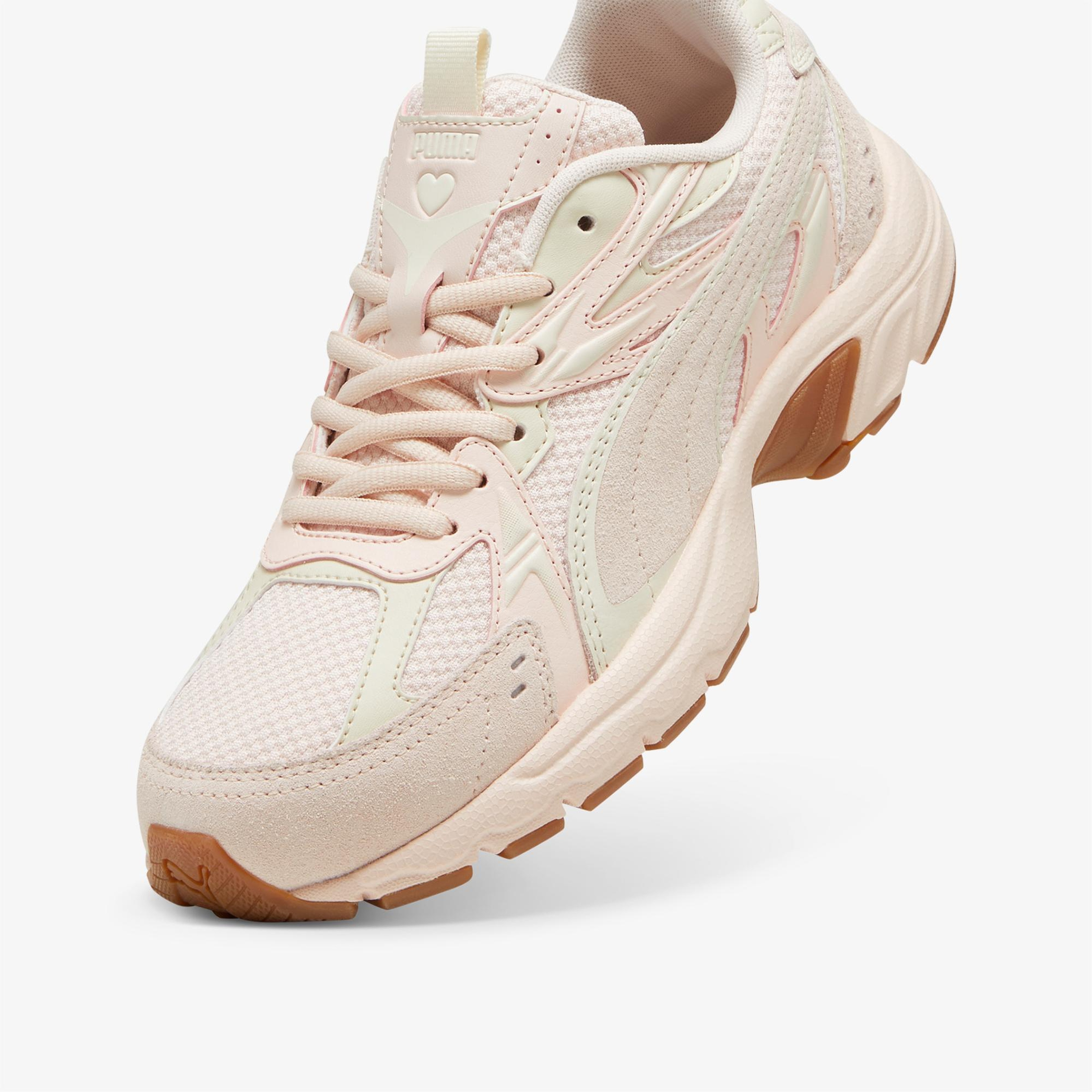 Puma Milenio Tech Suede Kadın Bej Spor Ayakkabı