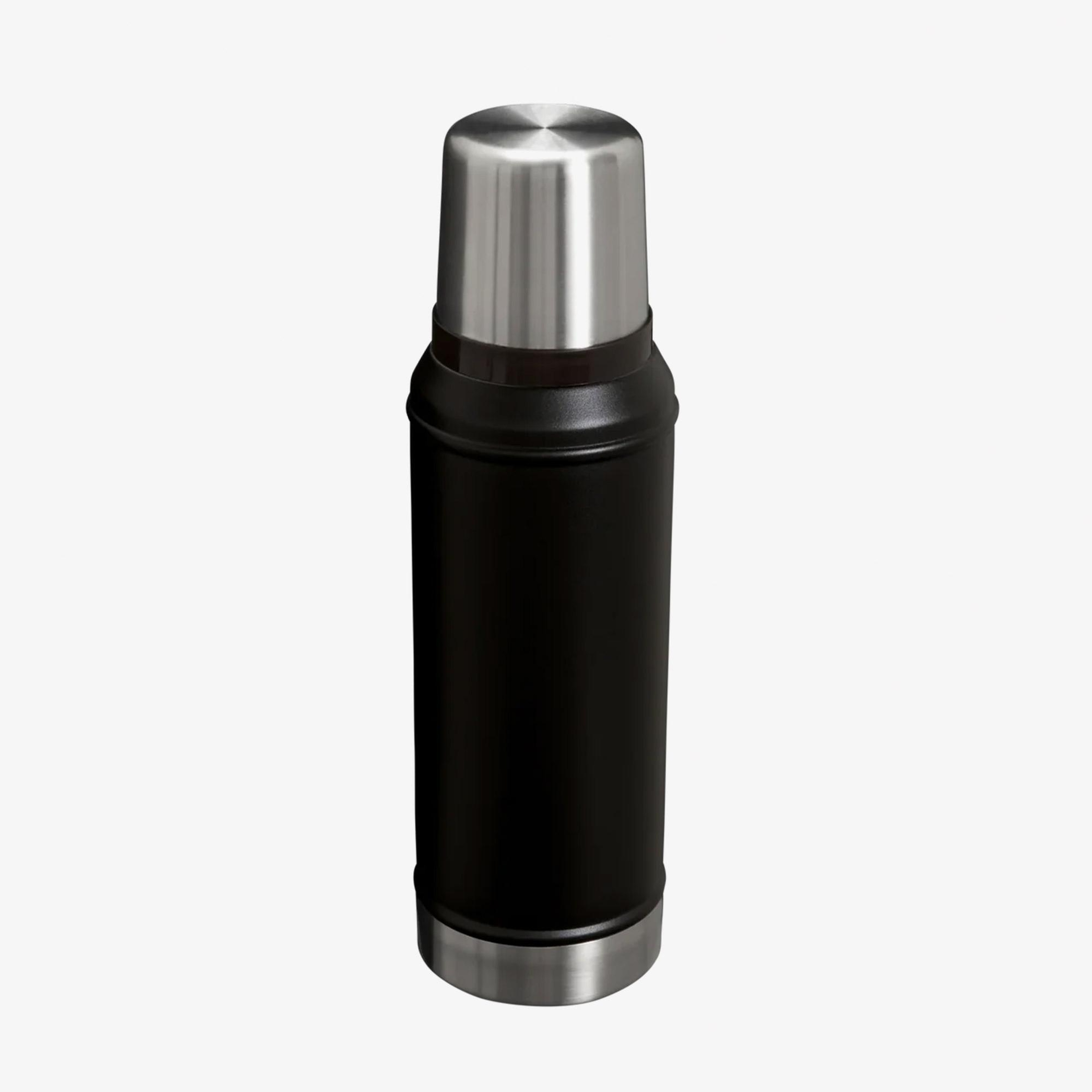Stanley The Legendary Classic 0.94L  Siyah Termos