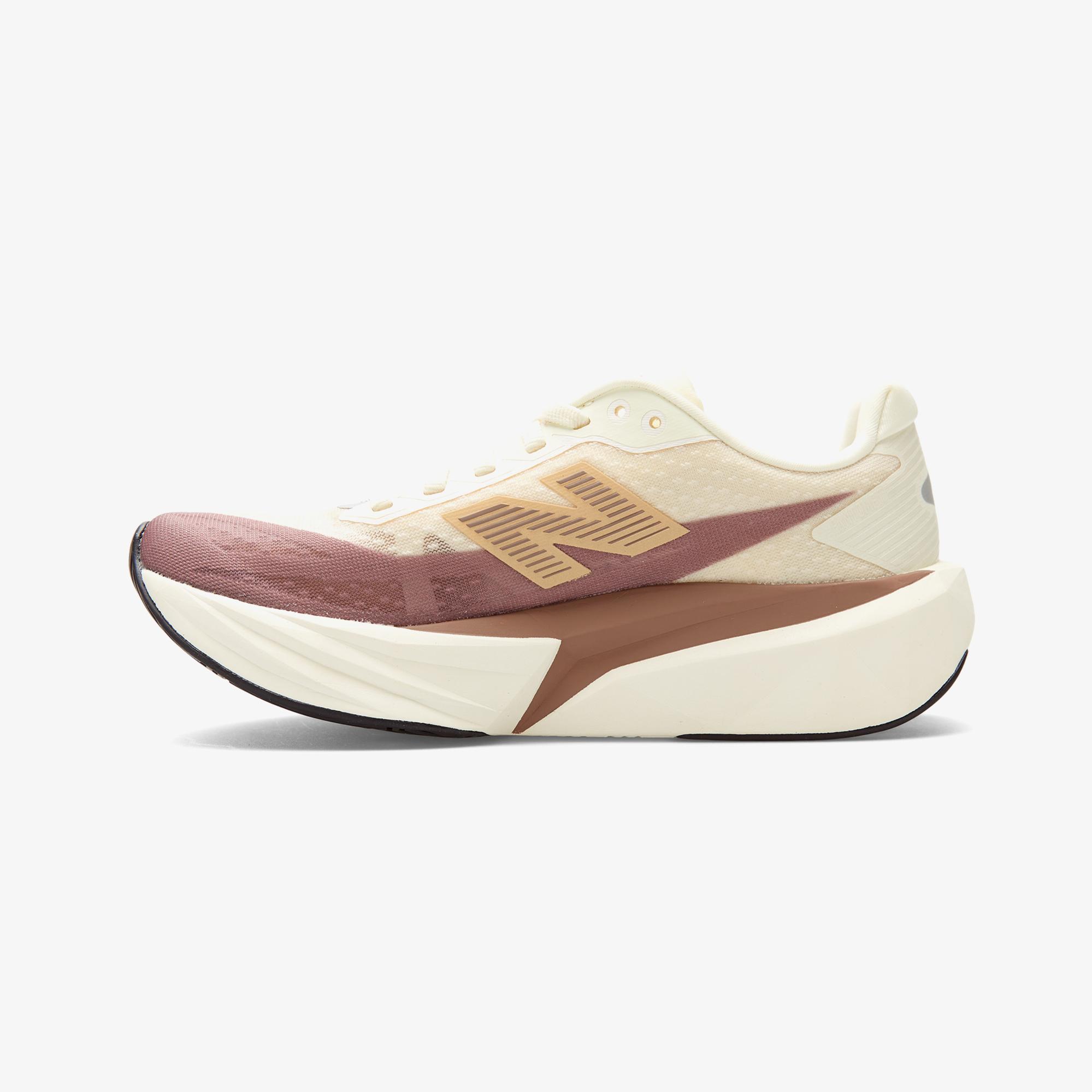 New Balance Rebel Kadın Bej Koşu Ayakkabısı