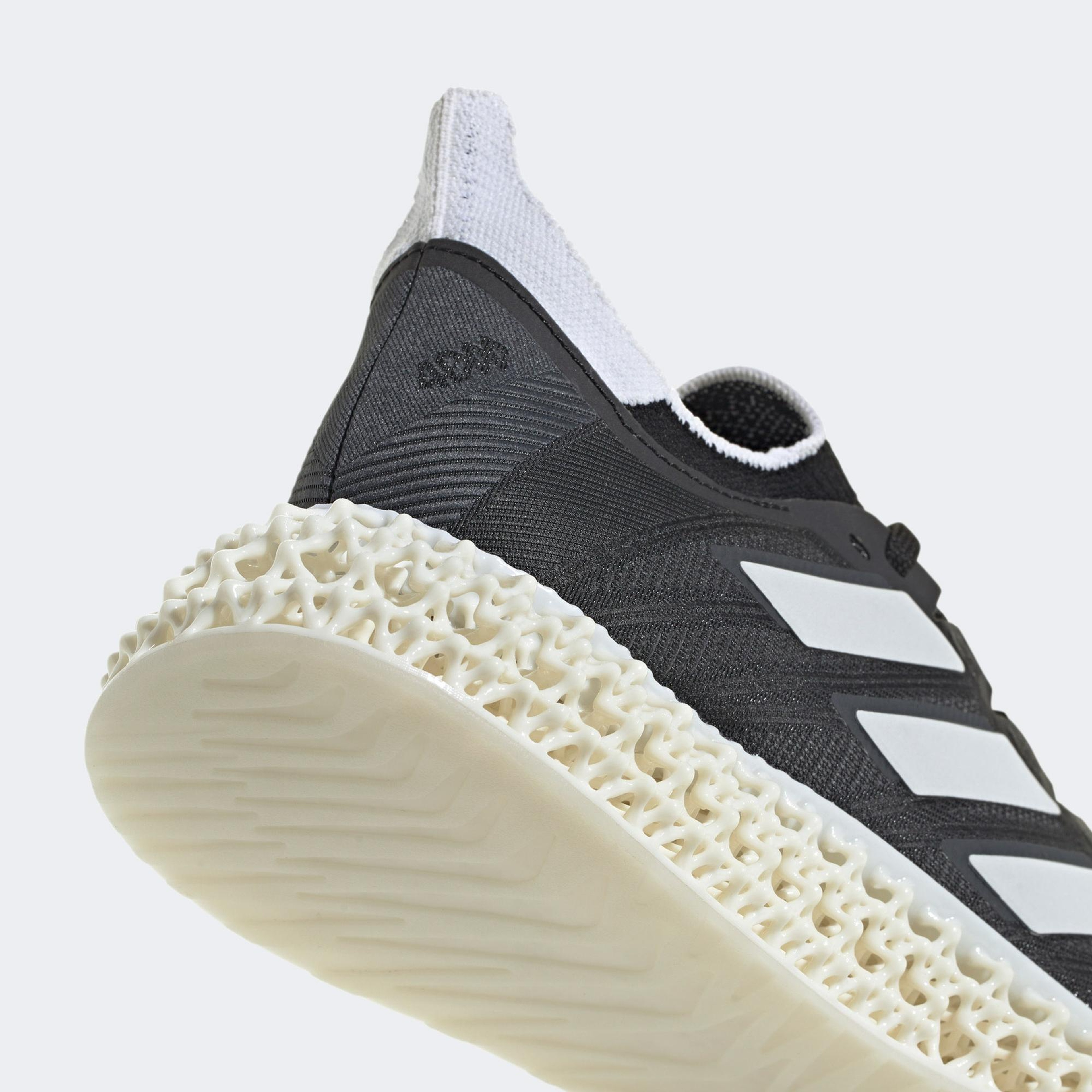 adidas 4DFWD 4 Kadın Siyah Koşu Ayakkabısı