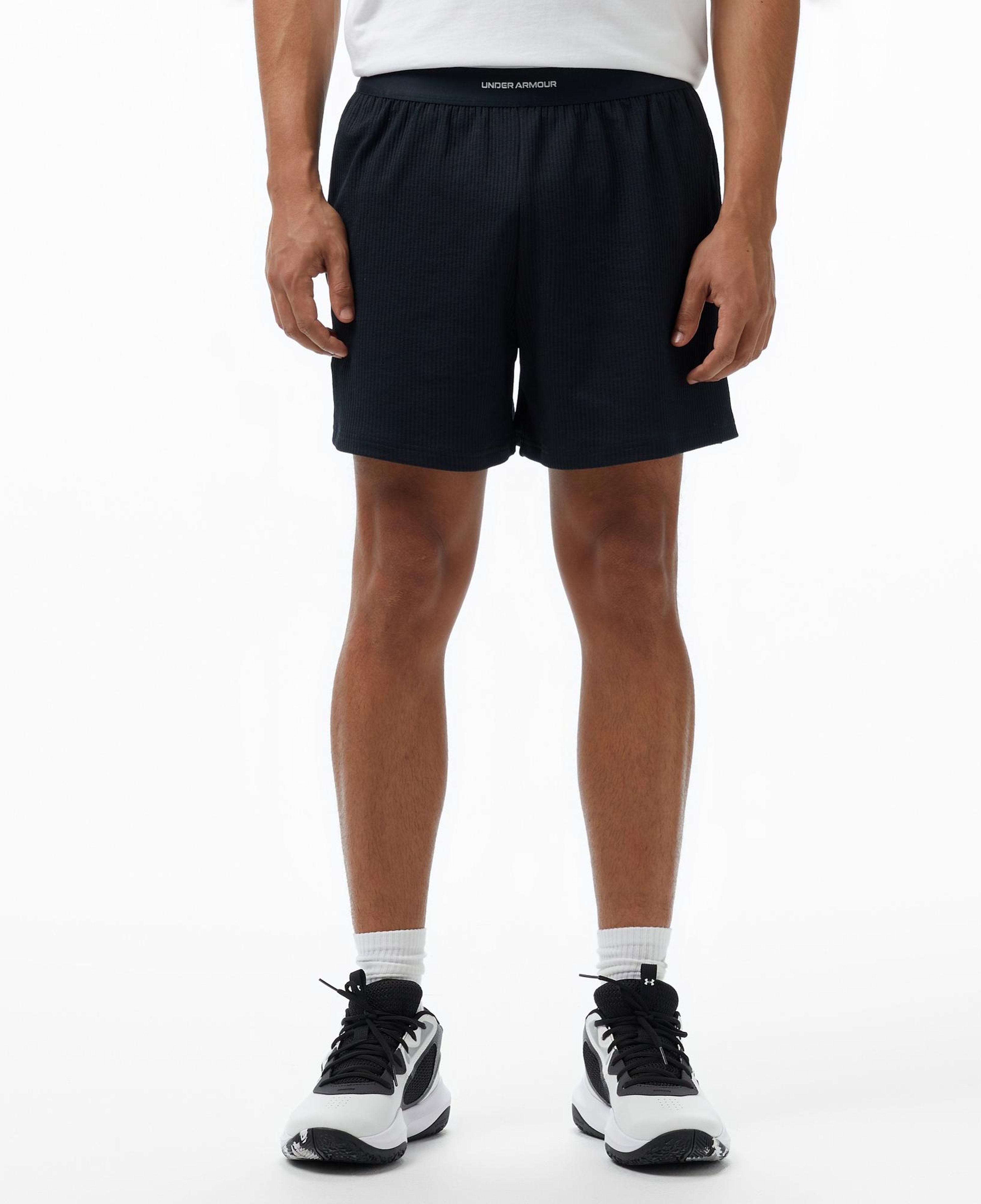 Under Armour Meridian Rib Kadın Siyah Antrenman Şortu