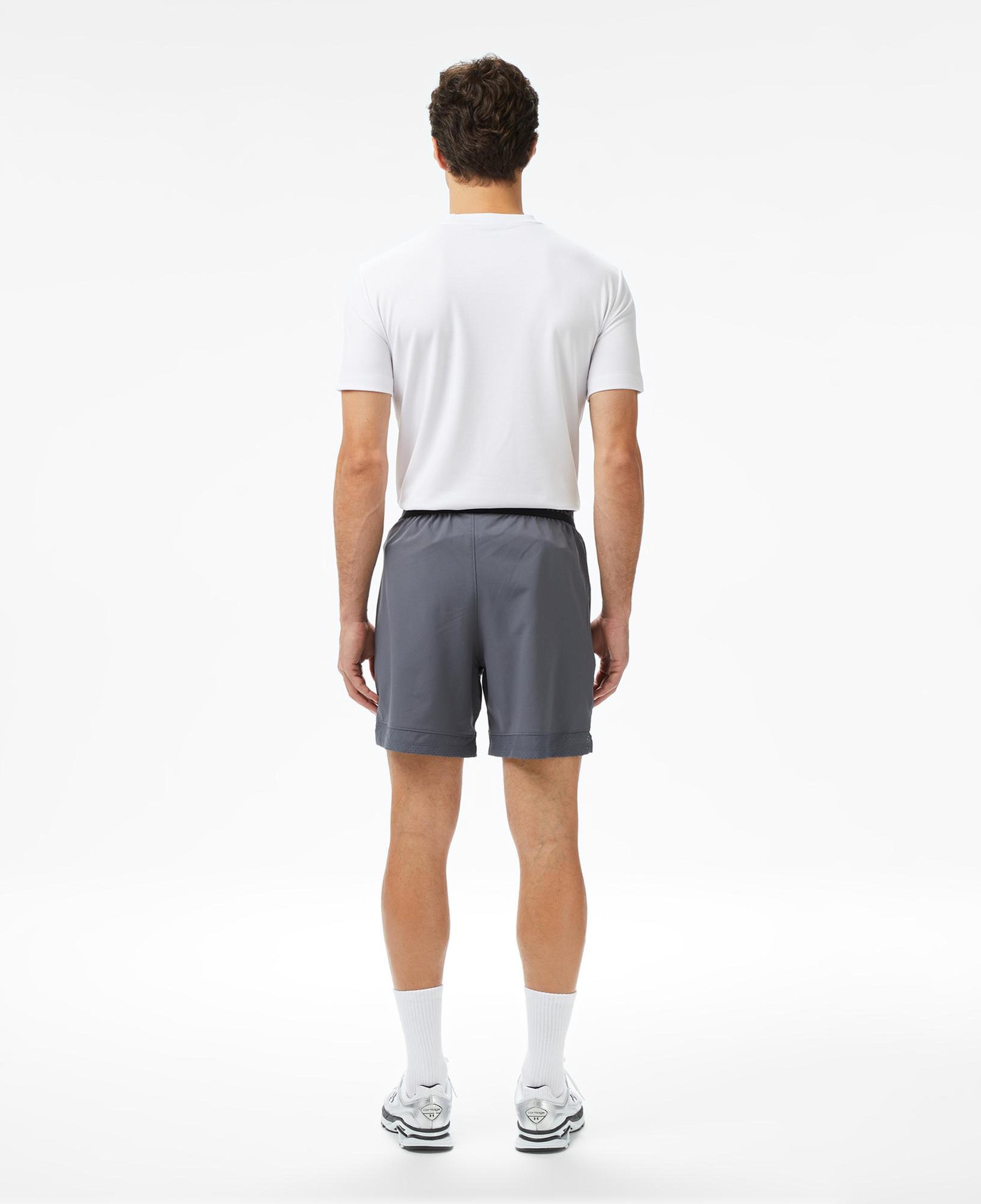 Under Armour Anish Woen 6İn Erkek Gri Antrenman Şort