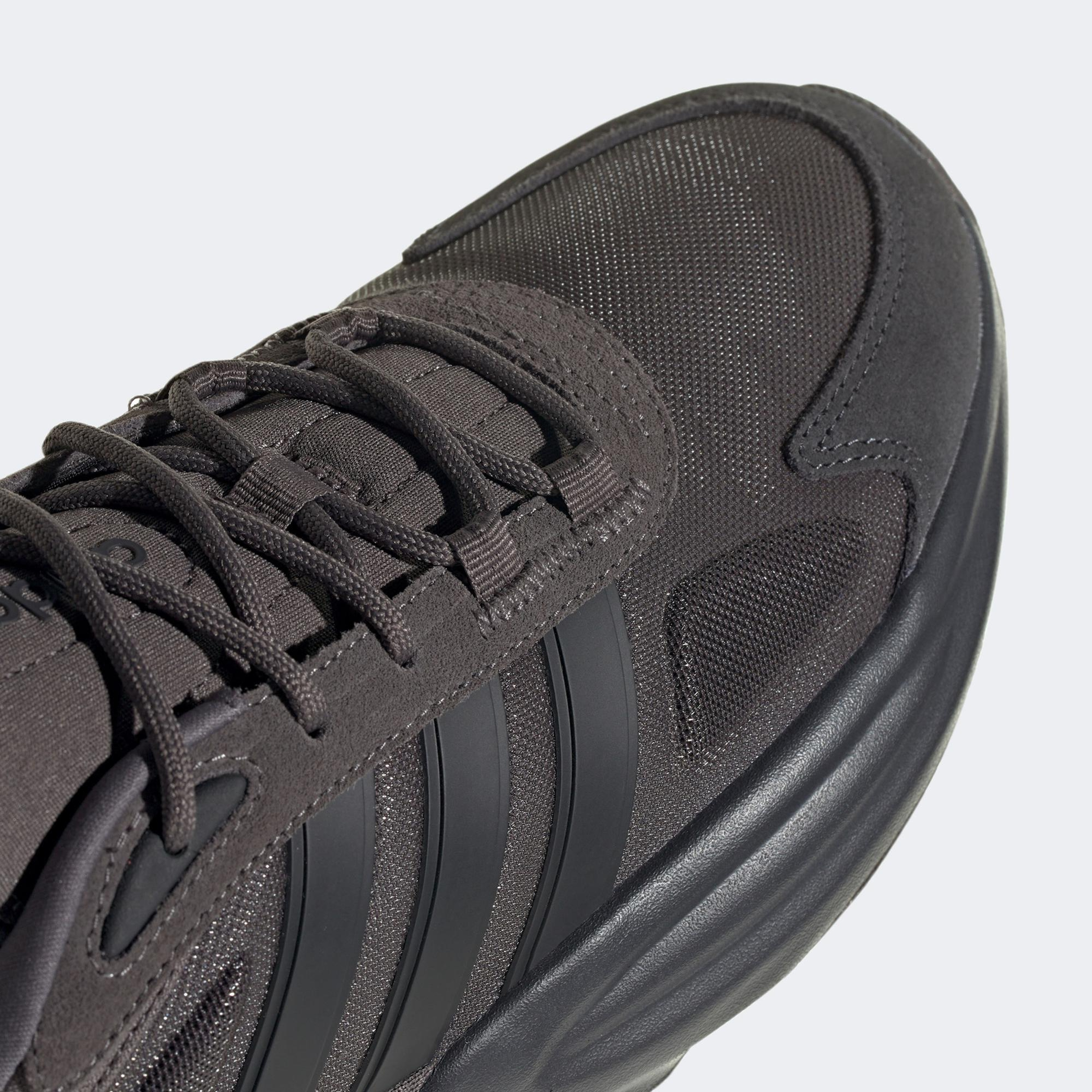 adidas Ozelle Erkek Kahverengi Koşu Ayakkabısı