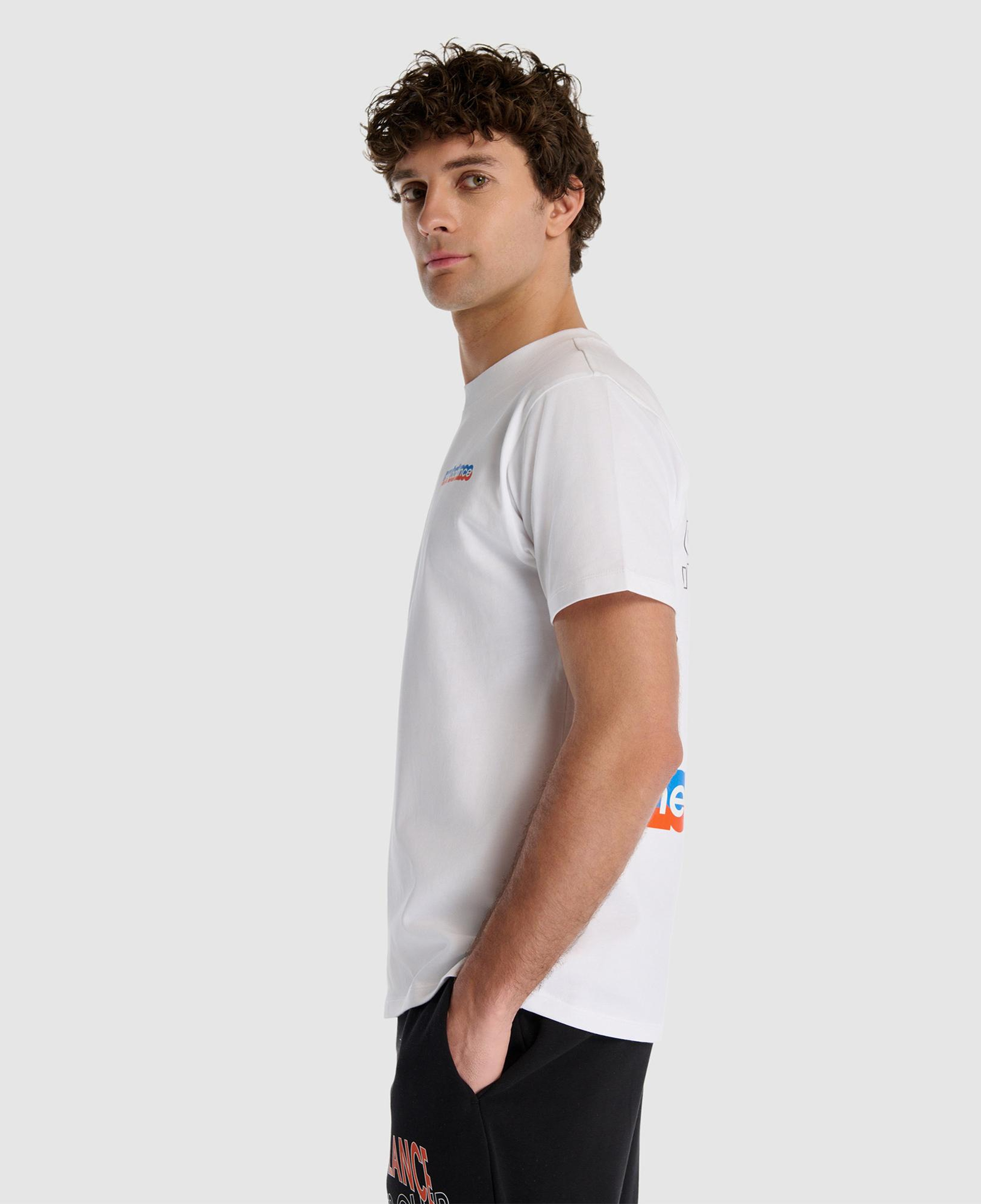 New Balance Lifestyle Erkek Beyaz T-Shirt