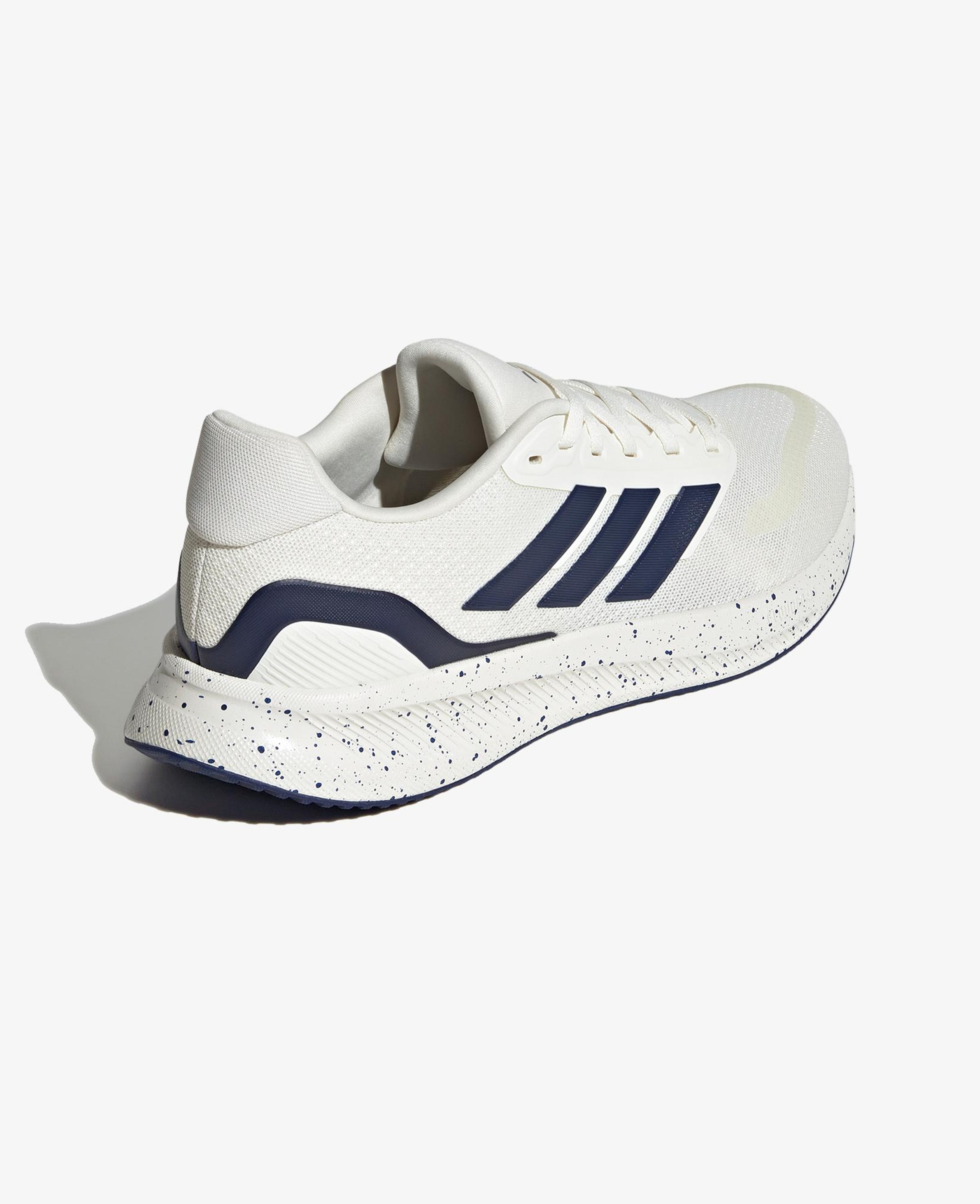 adidas Runfalcon 5 Erkek Beyaz Koşu Ayakkabısı