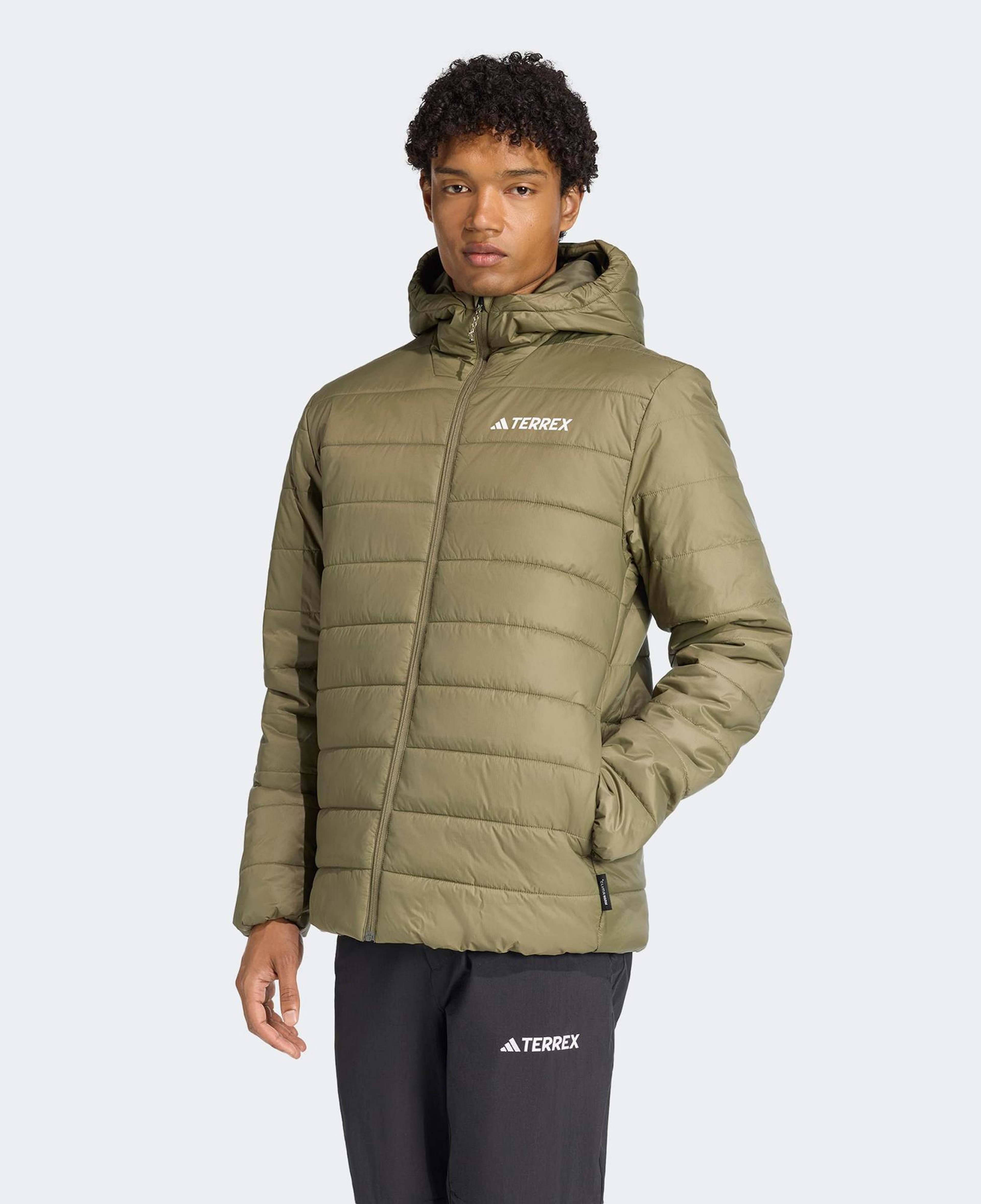 adidas Terrex Multi Essentials Climawarm Yalıtımlı Kapüşonlu Erkek Yeşil Yürüyüş Montu