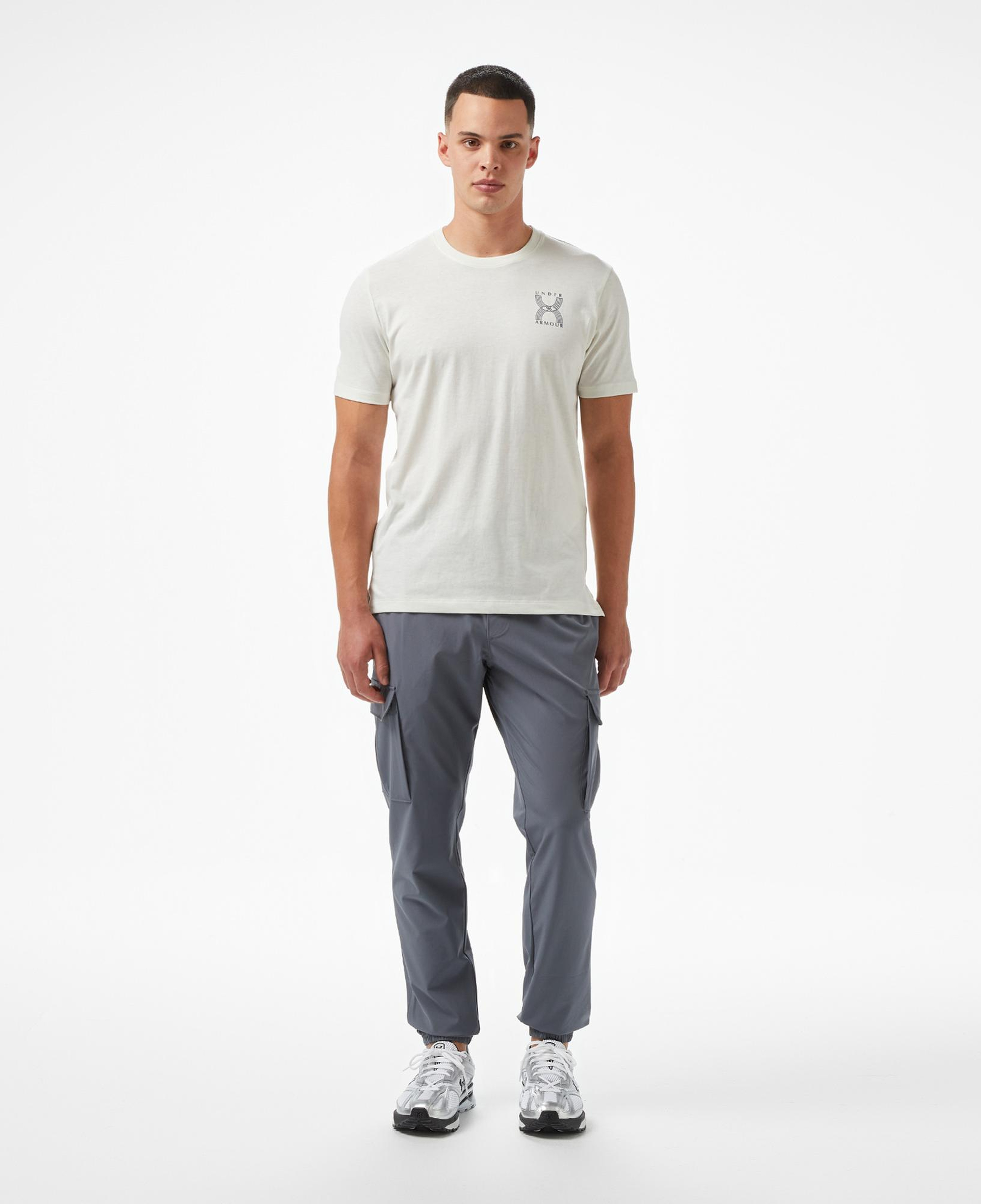 Under Armour Run 96 Beyaz Erkek T-Shirt