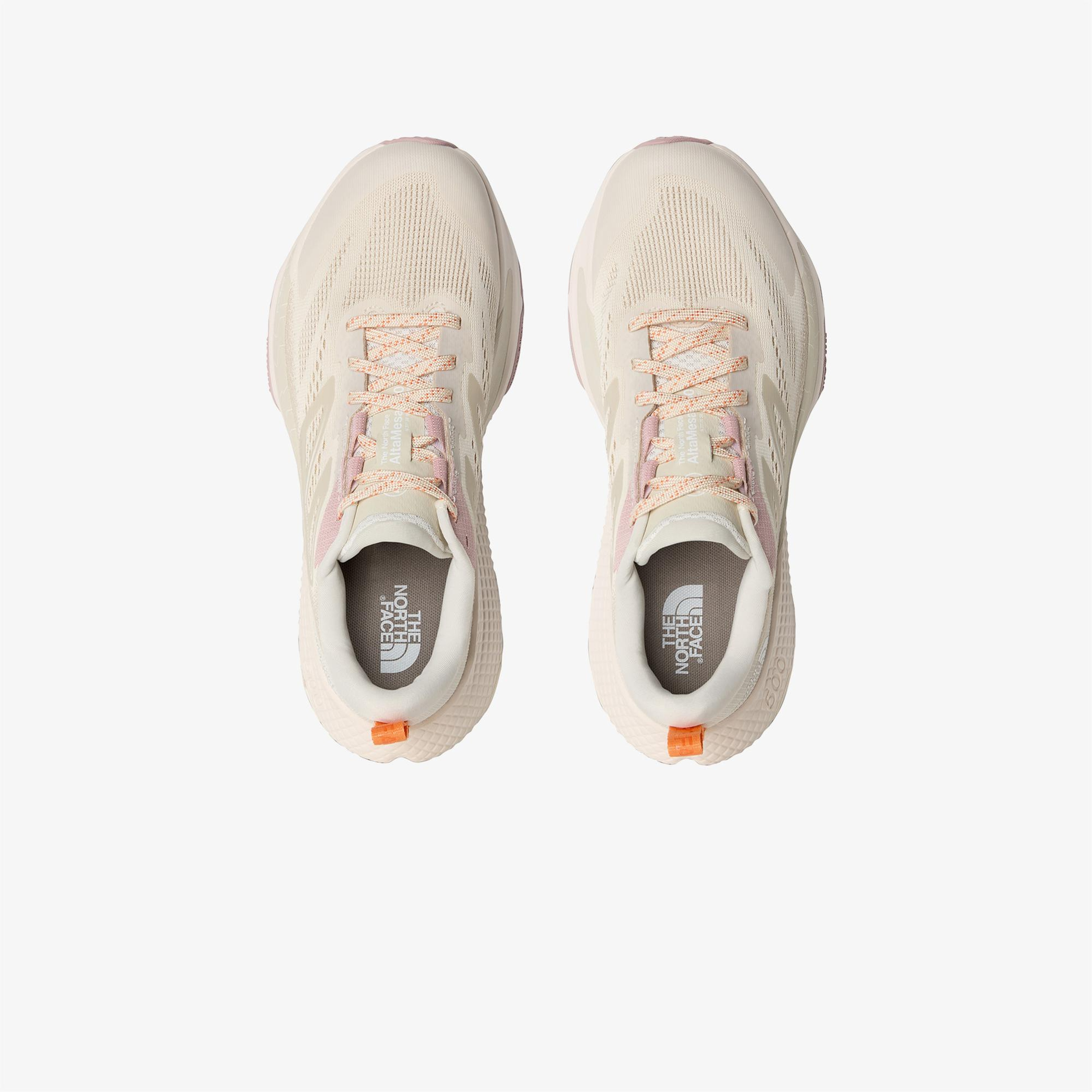 The North Face Altamesa 500 Kadın Beyaz Koşu Ayakkabısı