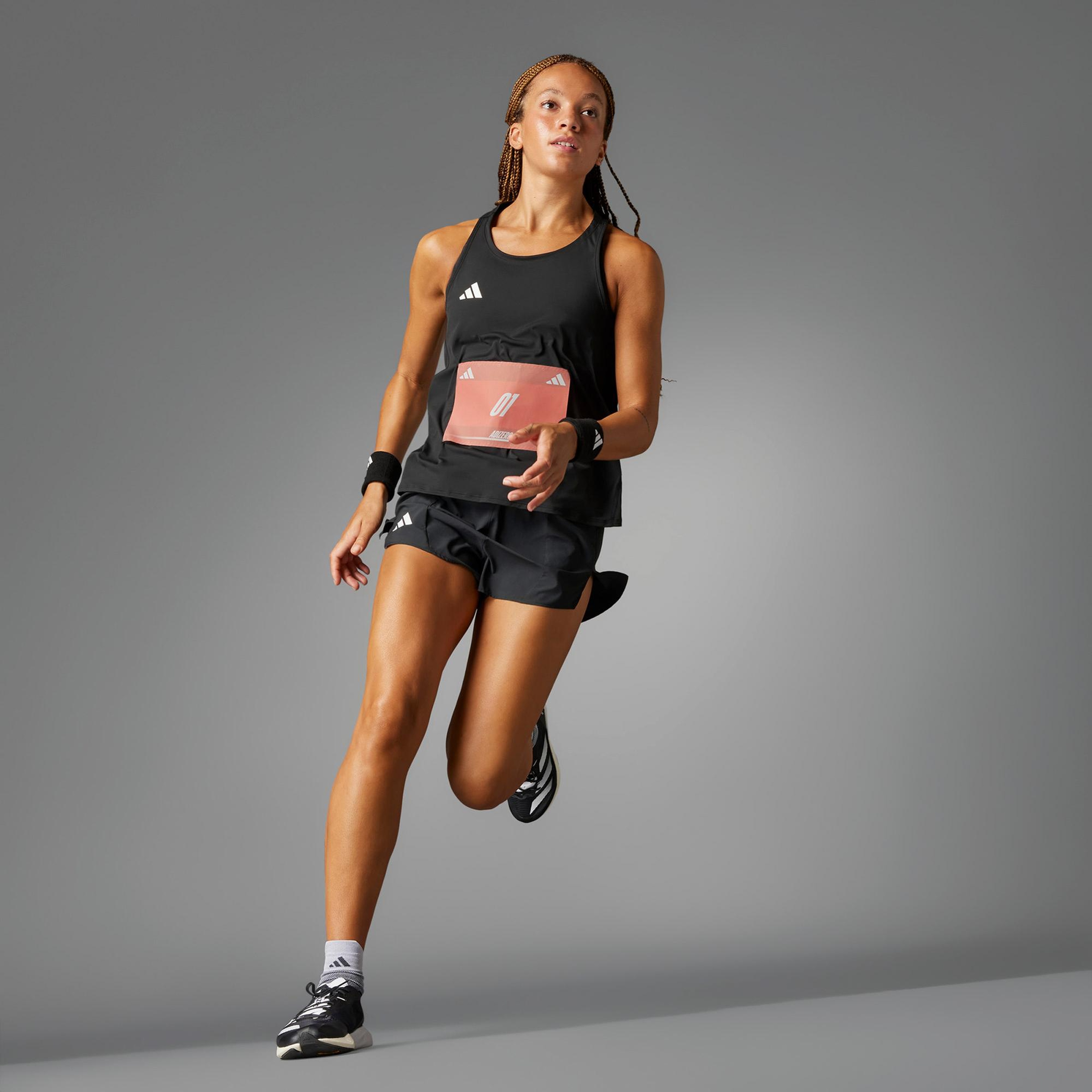 adidas Adizero Essentials Kadın Siyah Antrenman Şortu