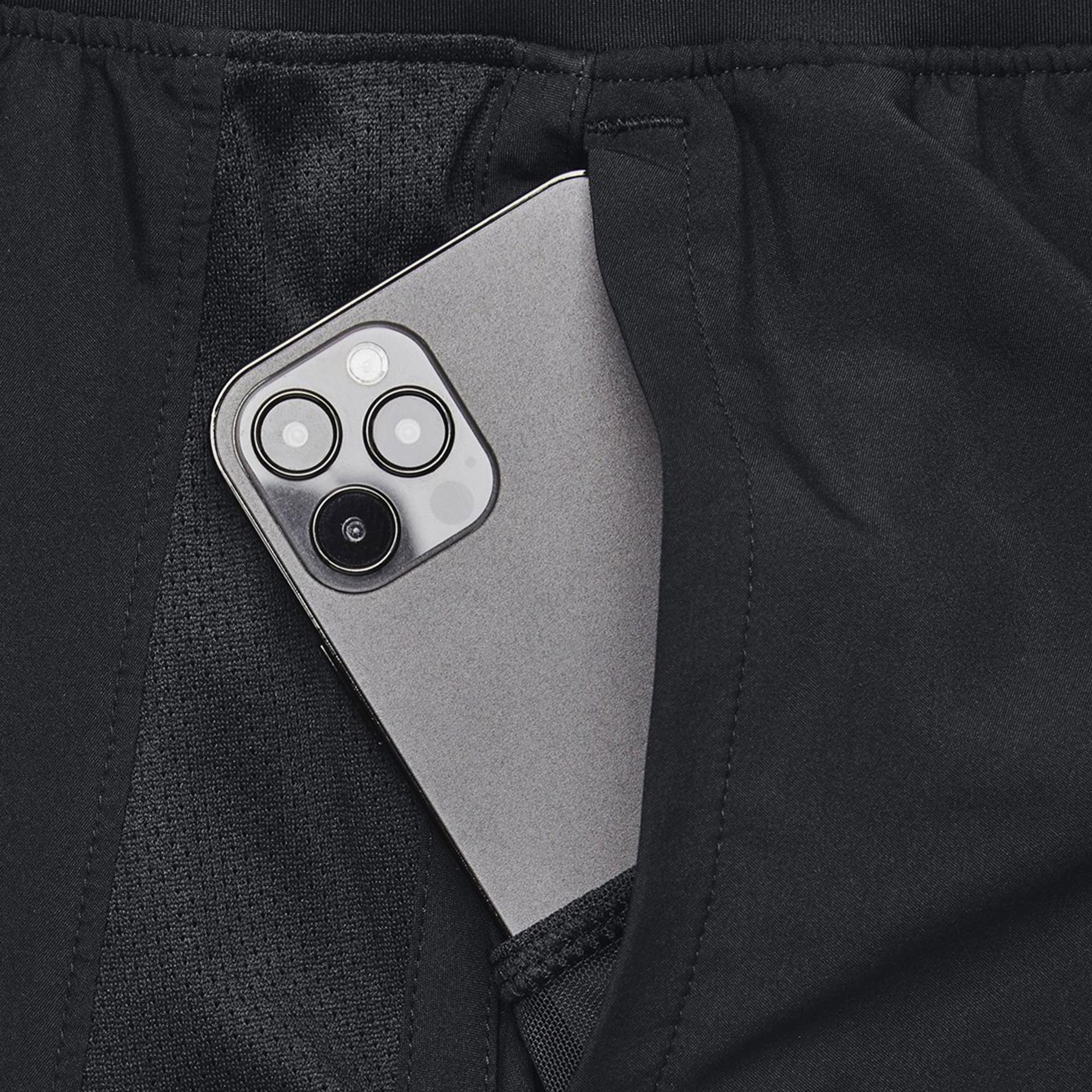 Under Armour Launch 7 inch 2in 1 Erkek Siyah Antrenman Şortu