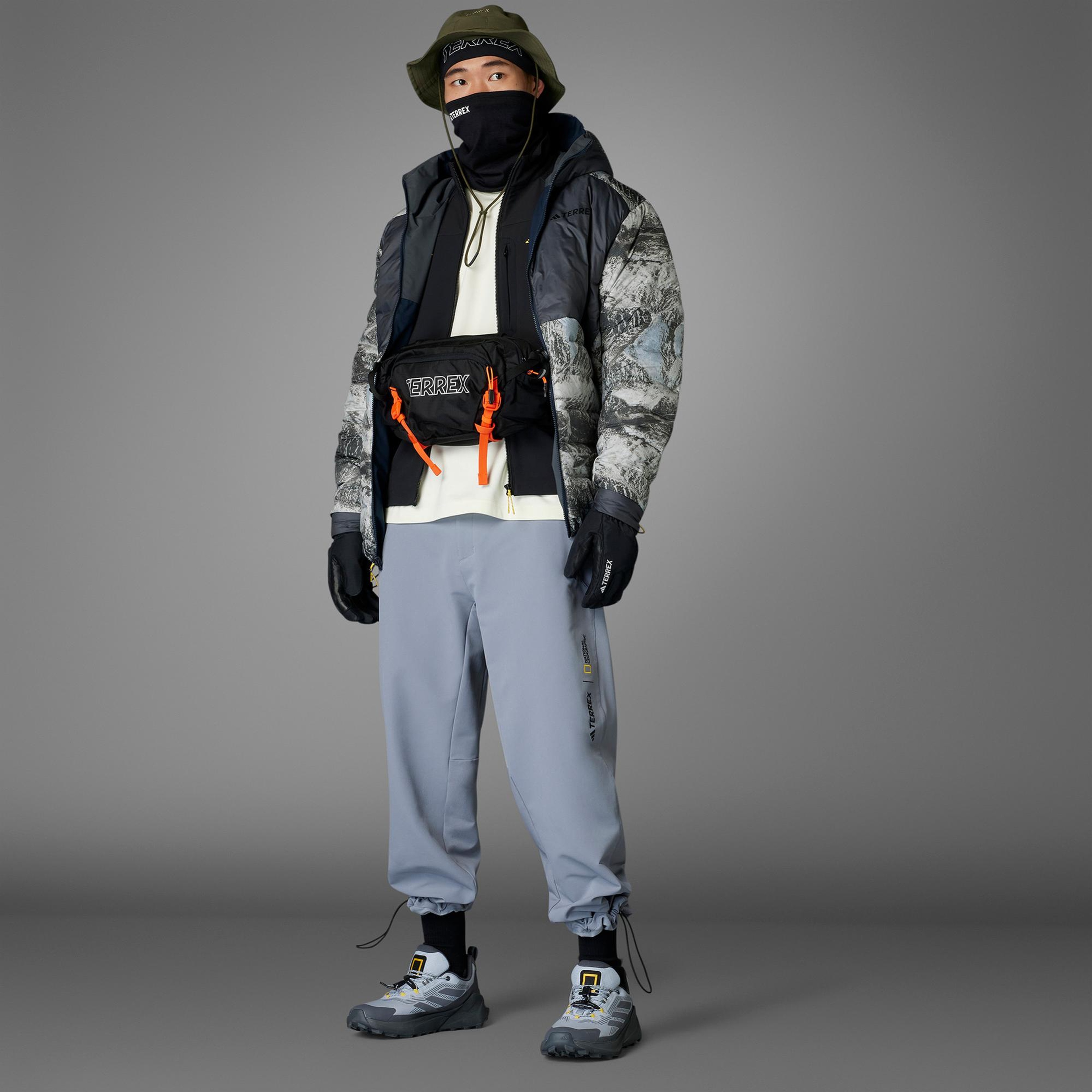 adidas Terrex National Geographic Erkek Gri Outdoor Ceket