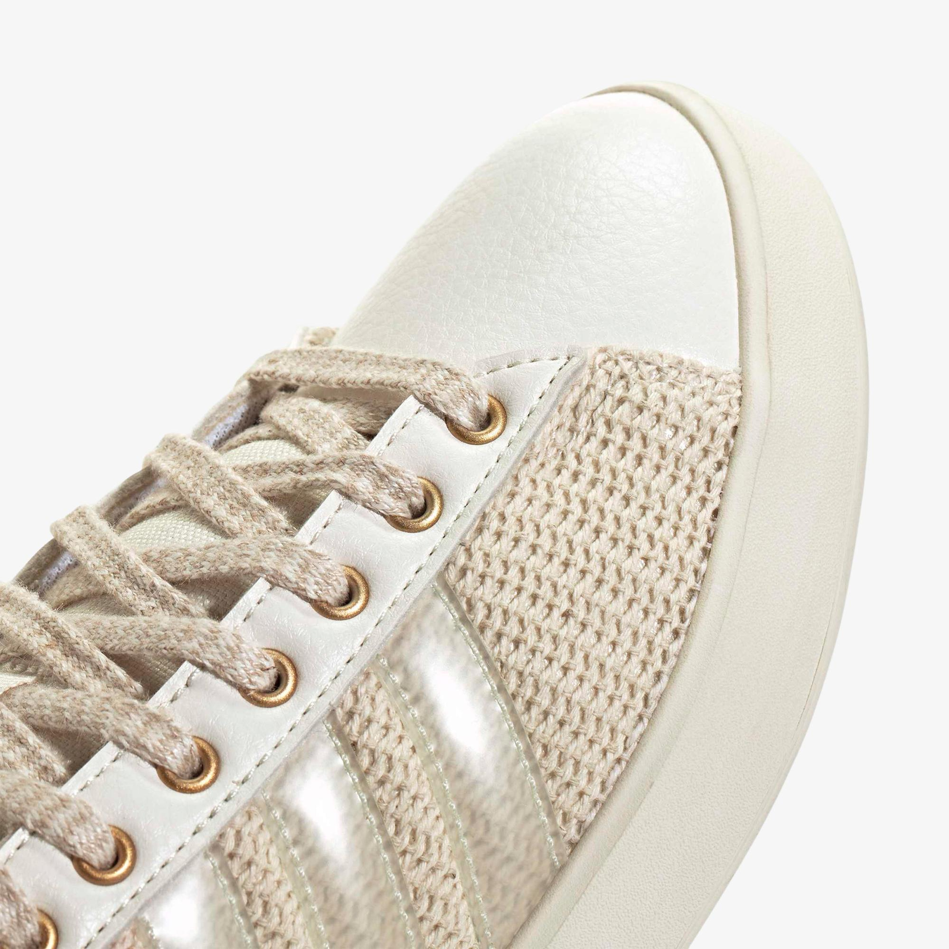 adidas Grand Court 3.0 Kadın Beyaz Tenis Ayakkabısı