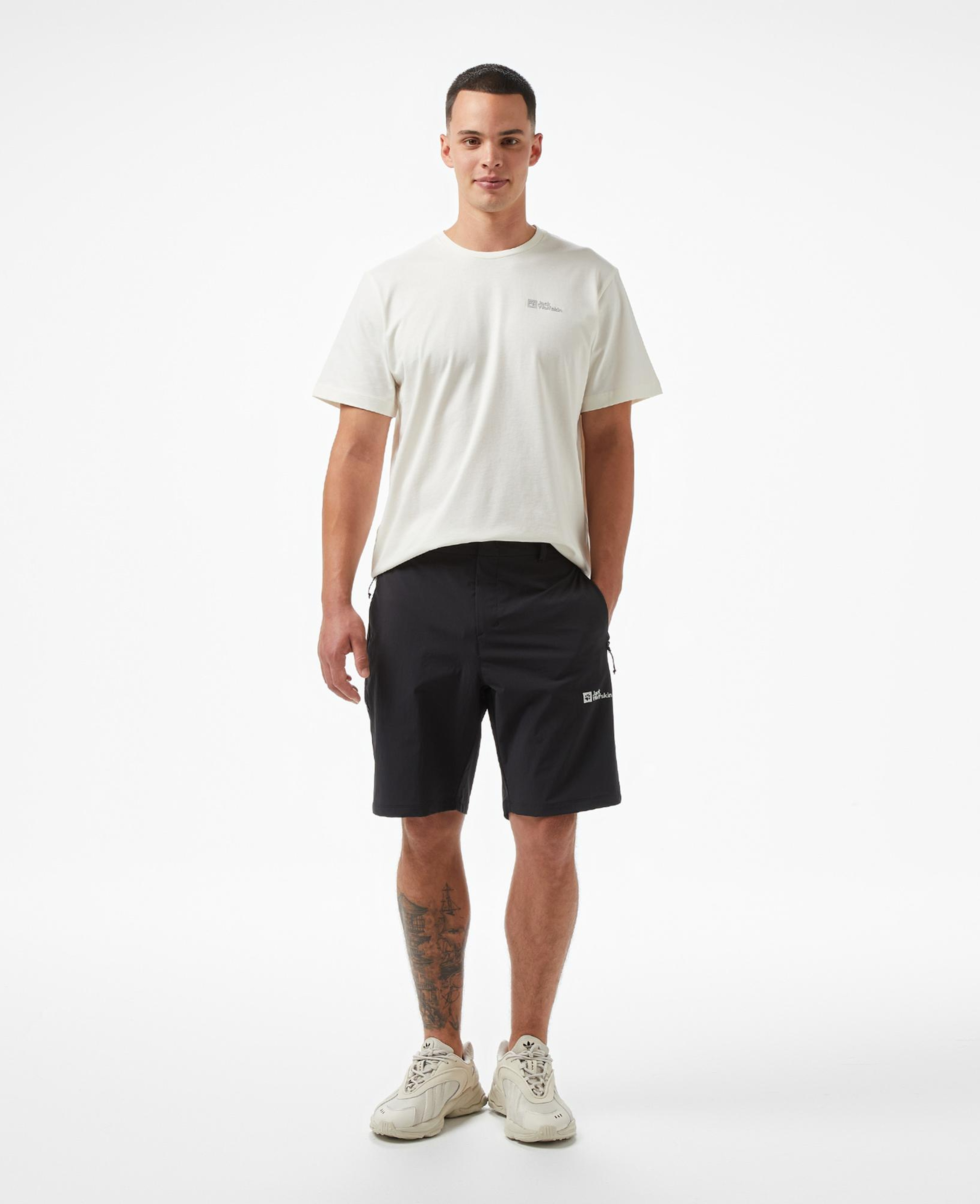 Jack Wolfskin Regular Fit Erkek Siyah Outdoor Şort