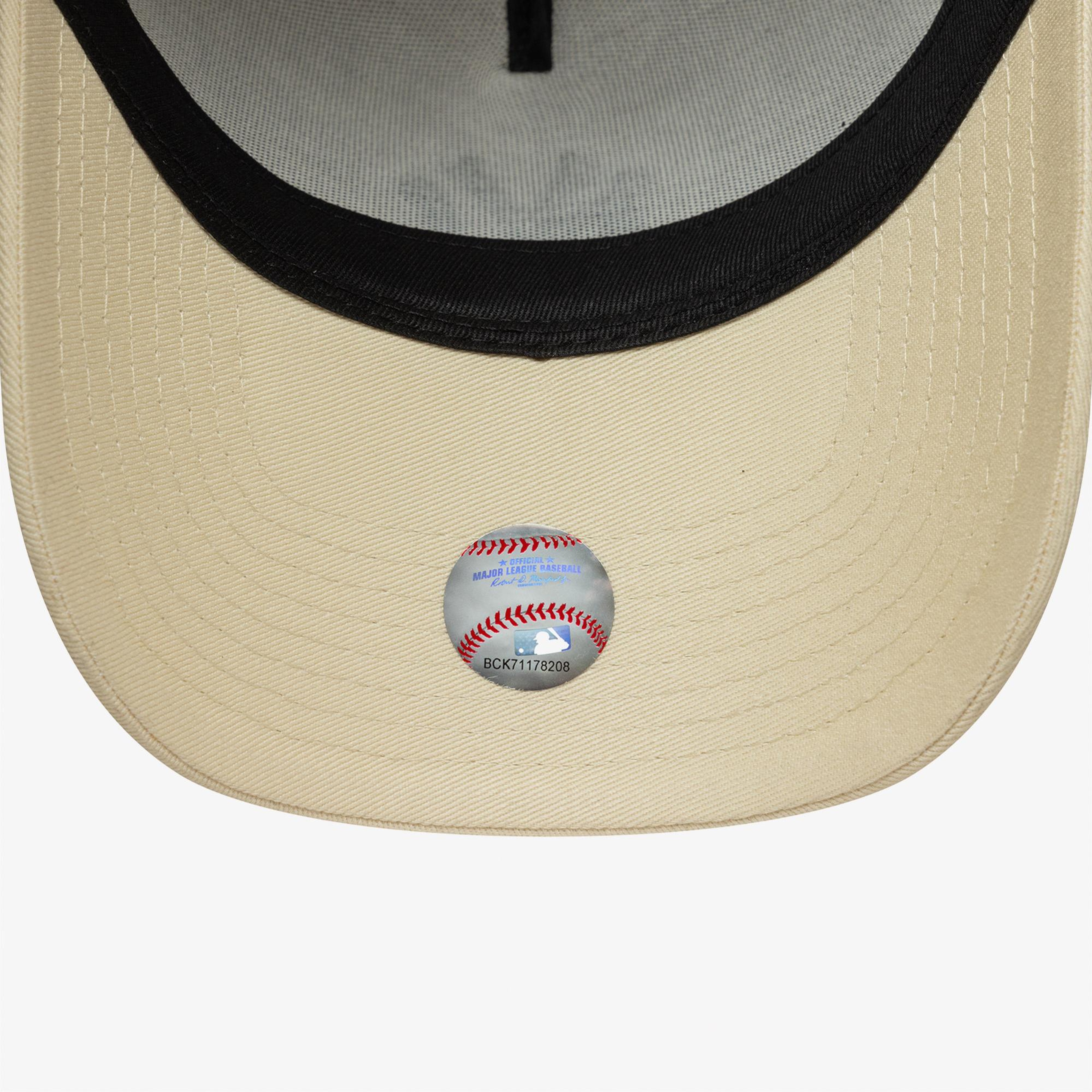 New Era New York Yankees MLB Sidepatch Unisex Krem Şapka