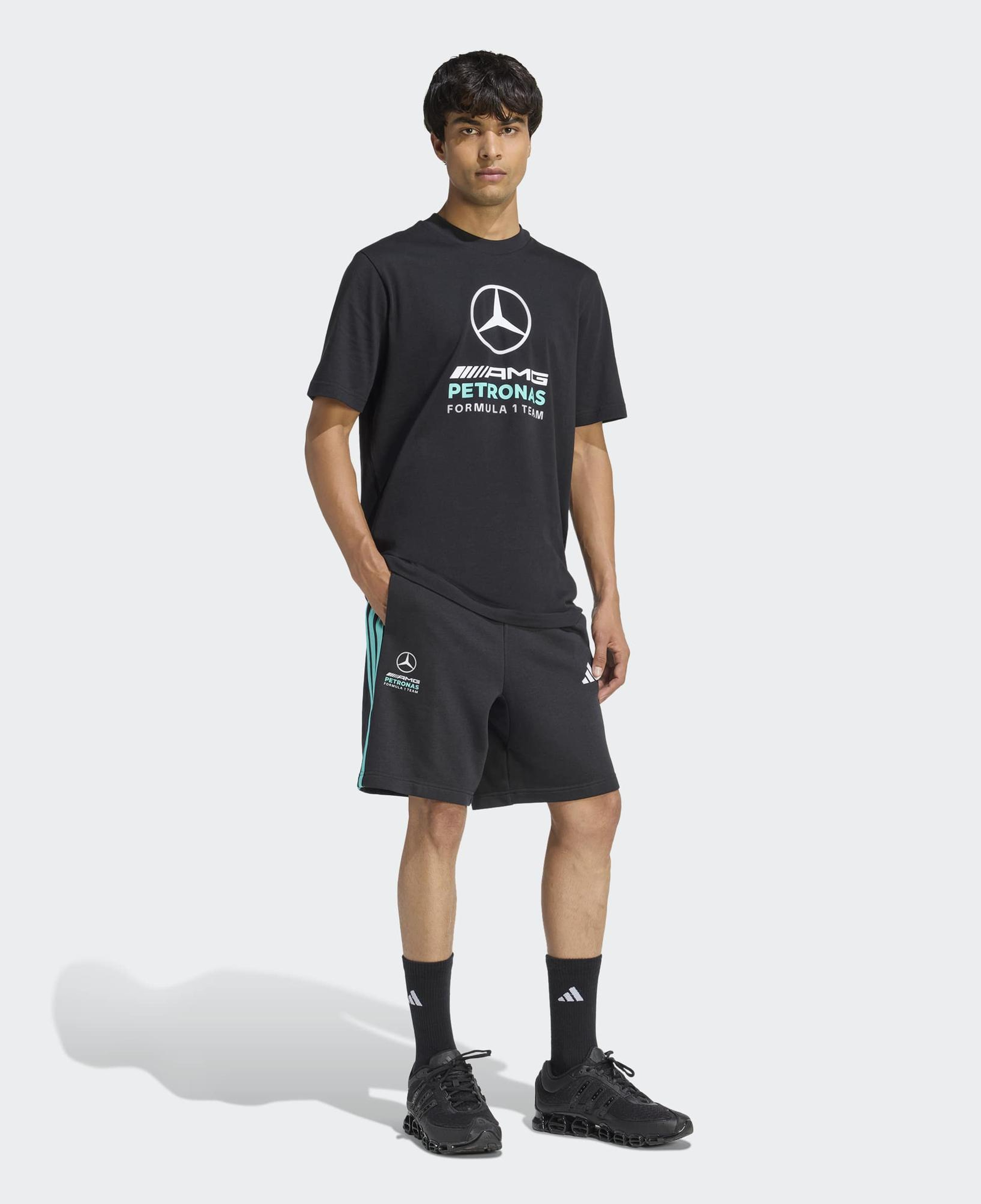 adidas Mercedes Amg Petronas Formula 1 Team Dna Erkek Siyah Şort